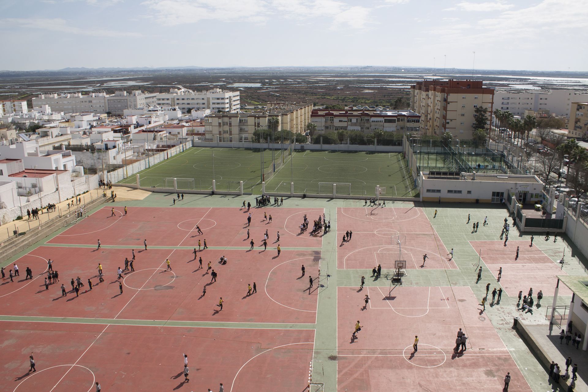 Imagen de archivo de las pistas deportivas de un colegio de San Fernando.