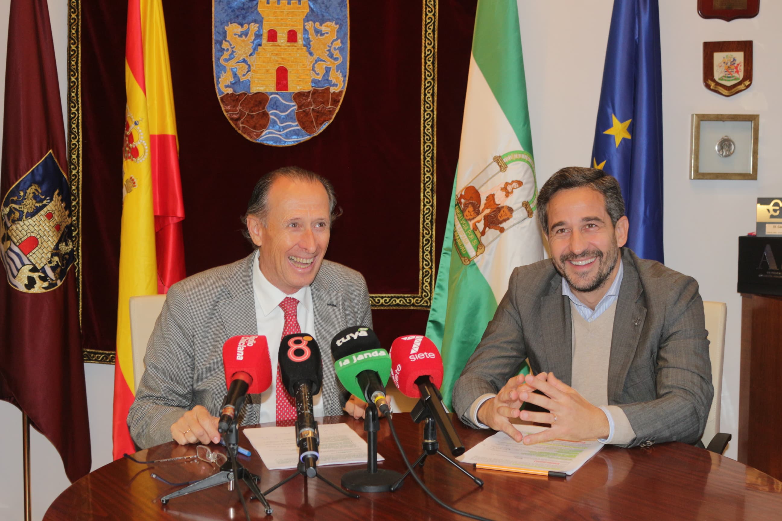 Rueda de prensa sobre los proyectos de mejora de la seguridad en el tráfico.