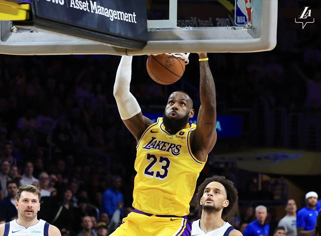 Lebron James en un partido de la NBA.