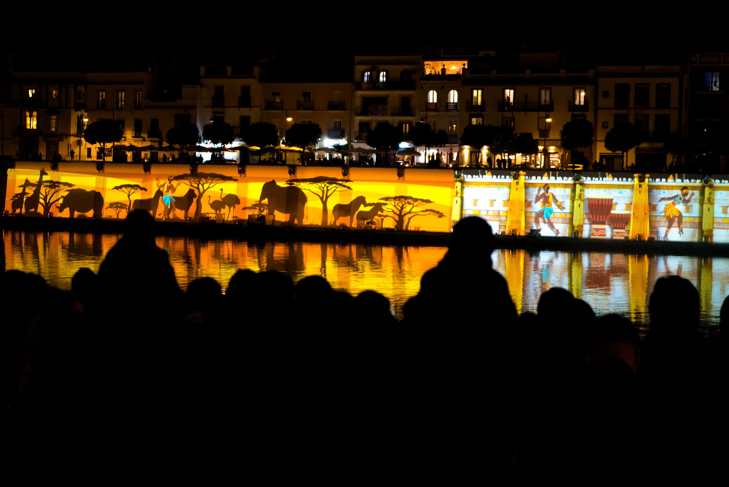 Un momento del espectáculo Navigalia, en Sevilla.