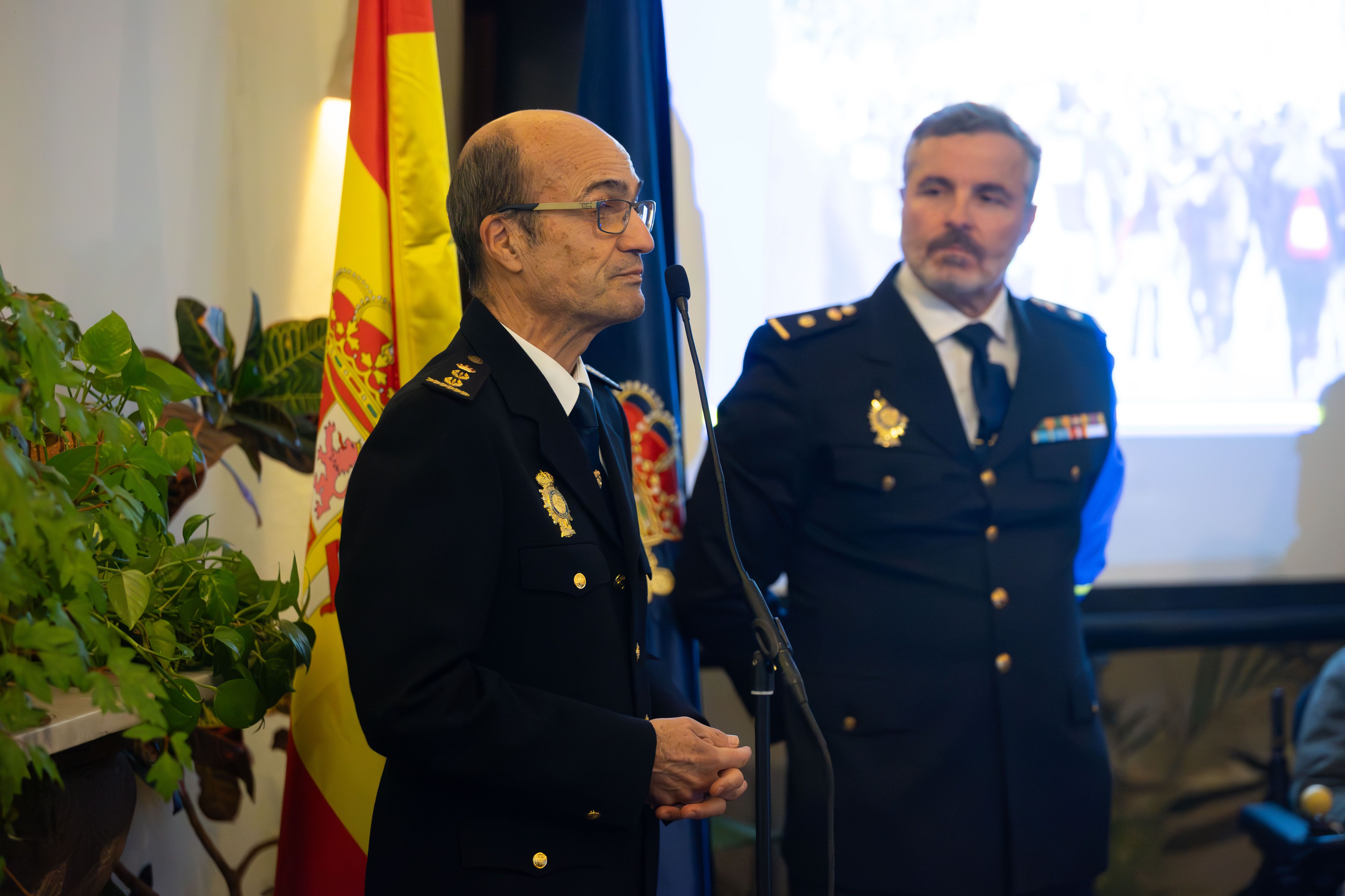 El comisario, Francisco José García, durante su intervención.