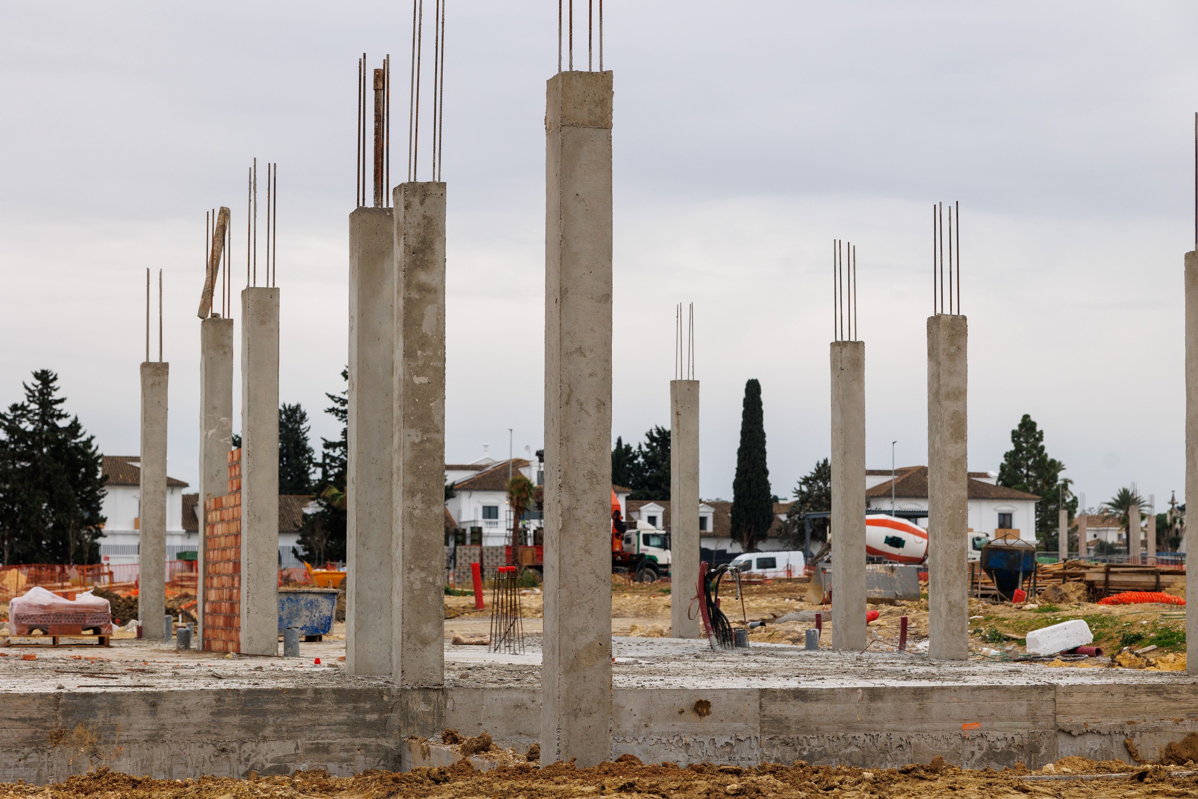 Obras de nuevas unifamiliares en la zona de Croft, en la zona más deseada de Jerez, en una vista reciente.
