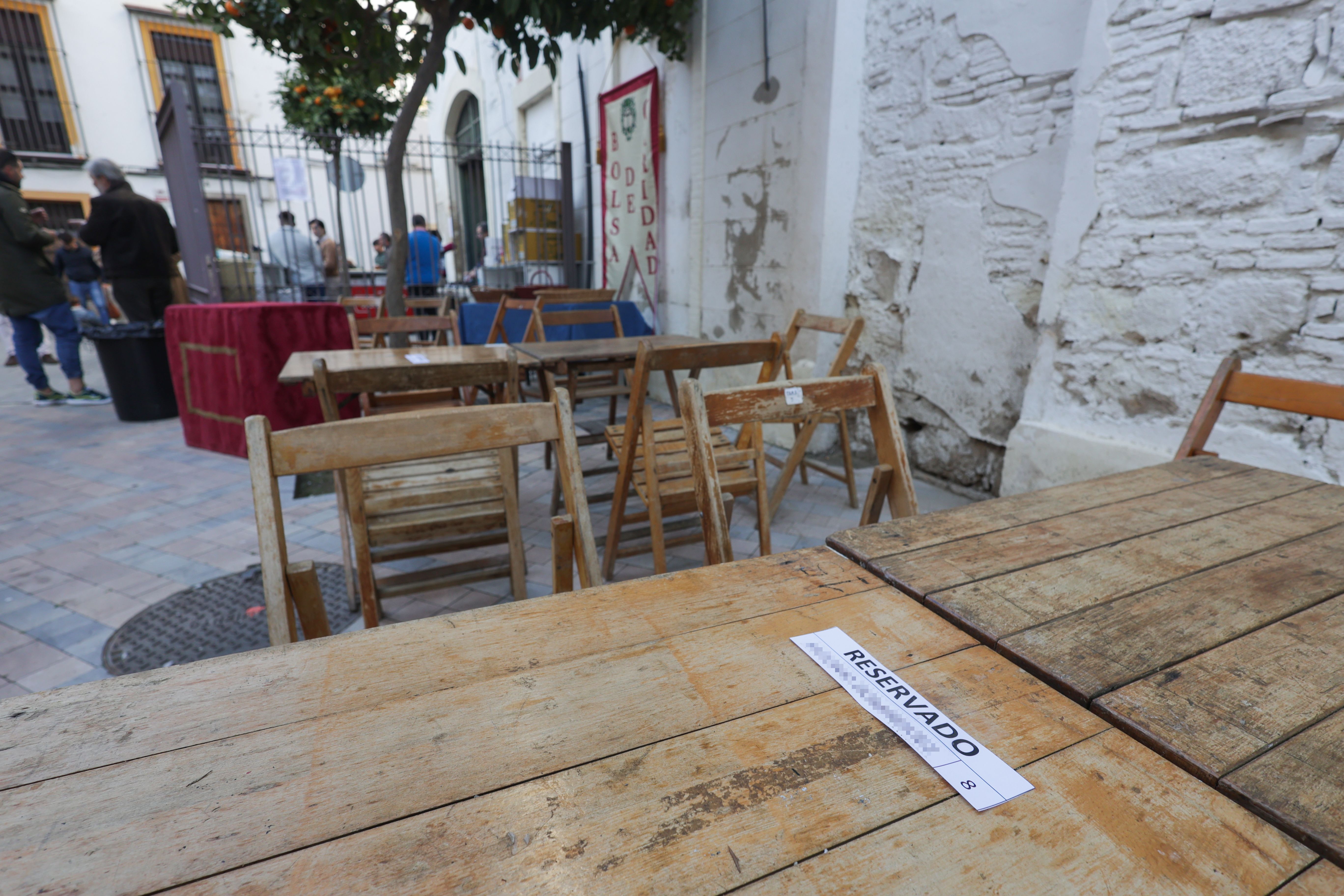 Una de las mesas reservadas en la Zambomba.