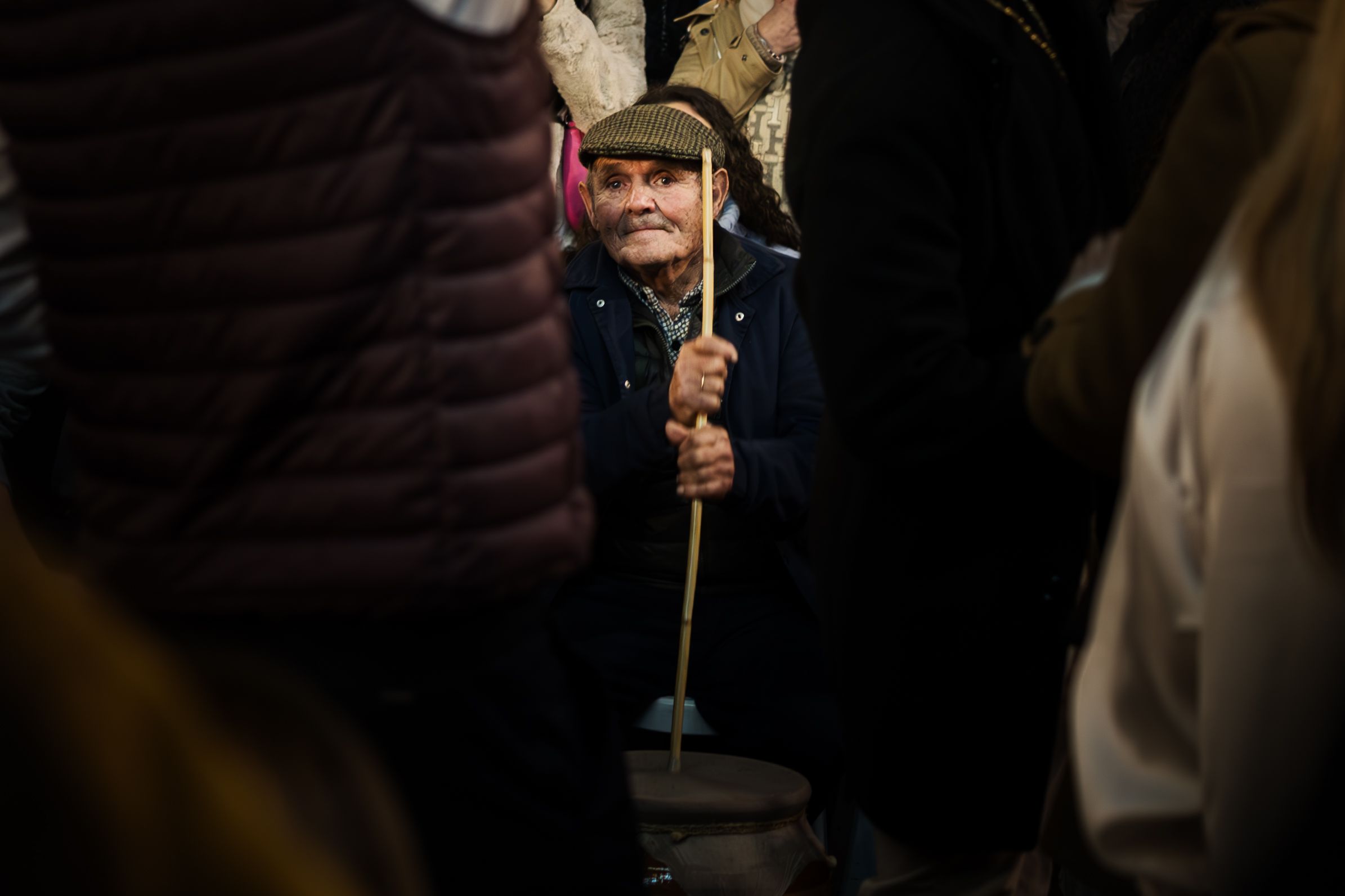 Zambomba en la plaza Plateros