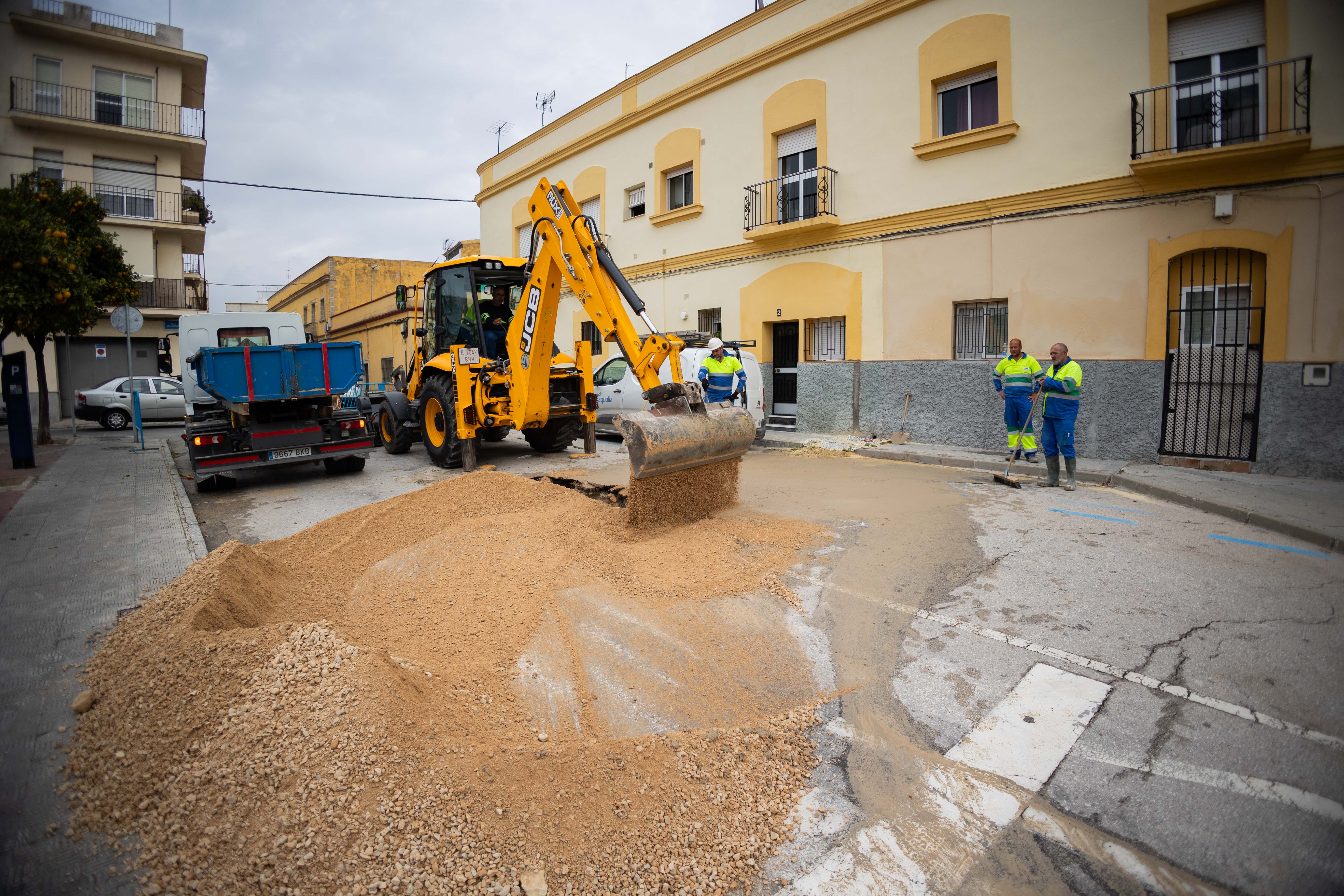 La Plaza del Carbón, en Jerez, se prepara para ocho meses de obras antes de reabrir al tráfico.