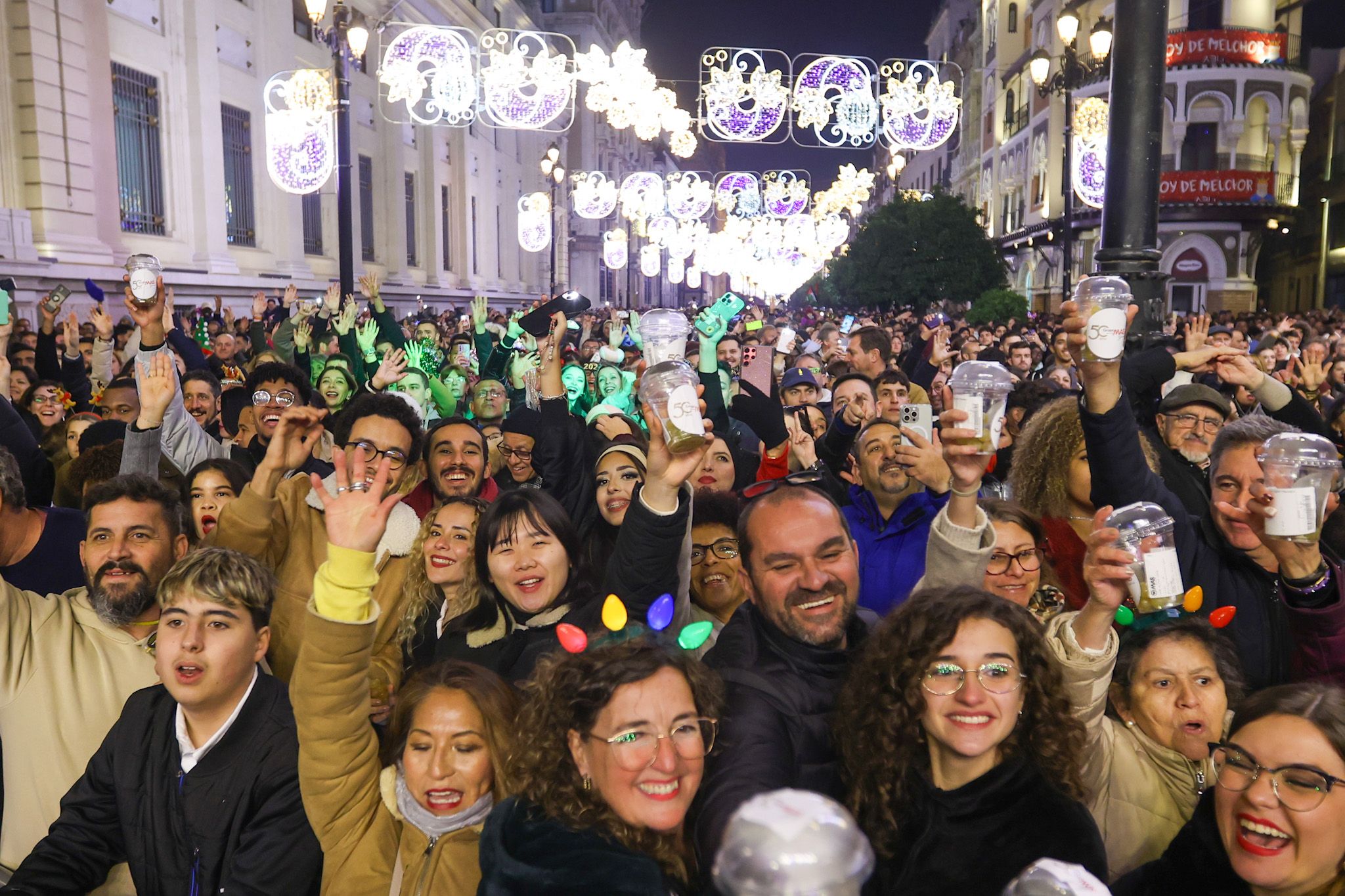 El fin de año de Sevilla retransmitido por Telecinco, en imágenes