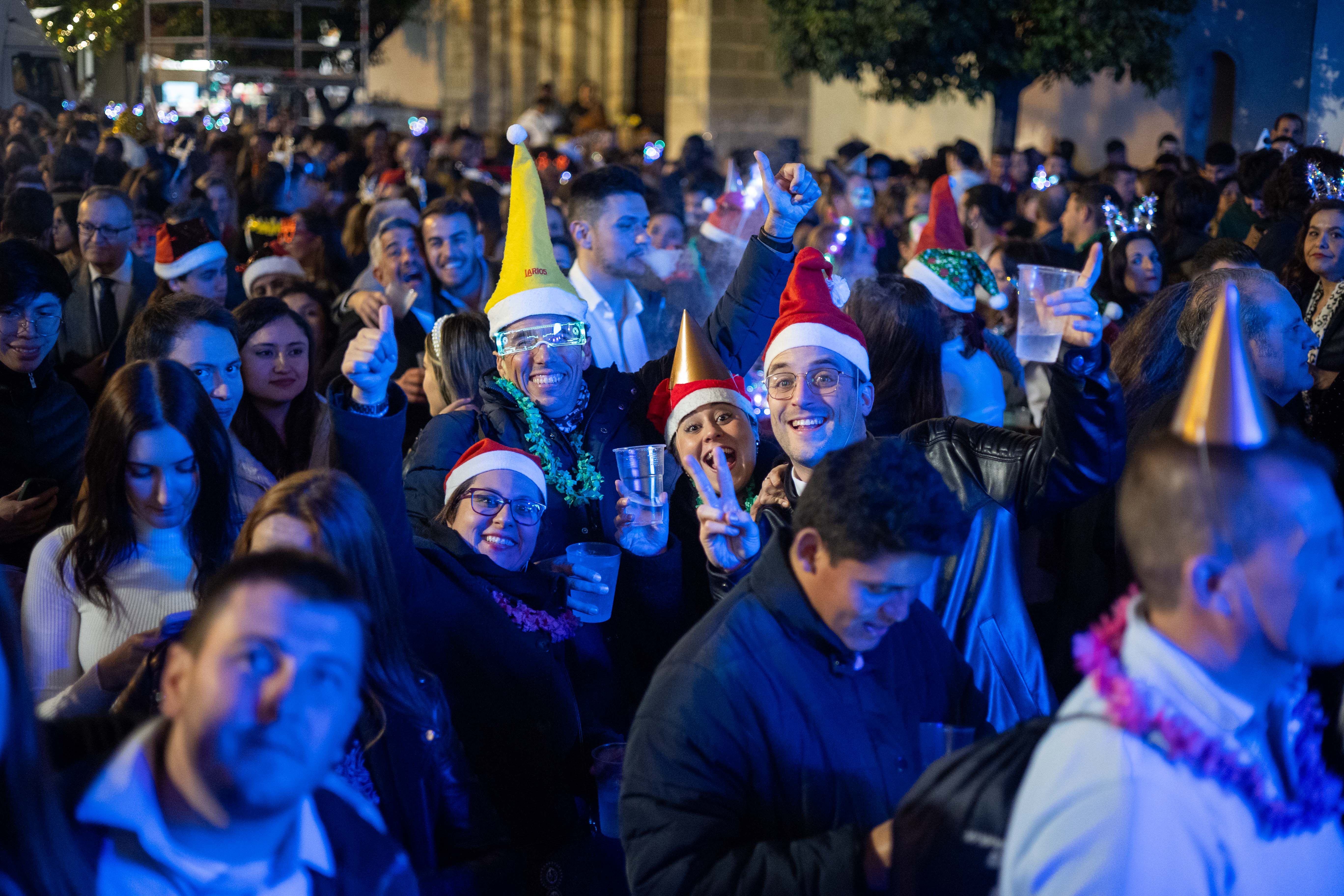 Las imágenes del centro de Jerez tras las campanadas