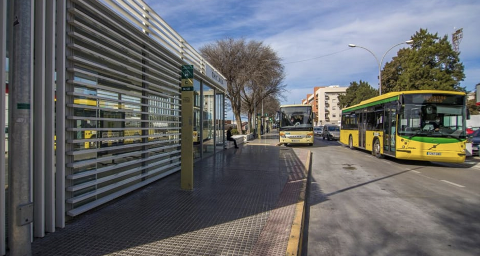 Parada de autobuses en Chiclana. 