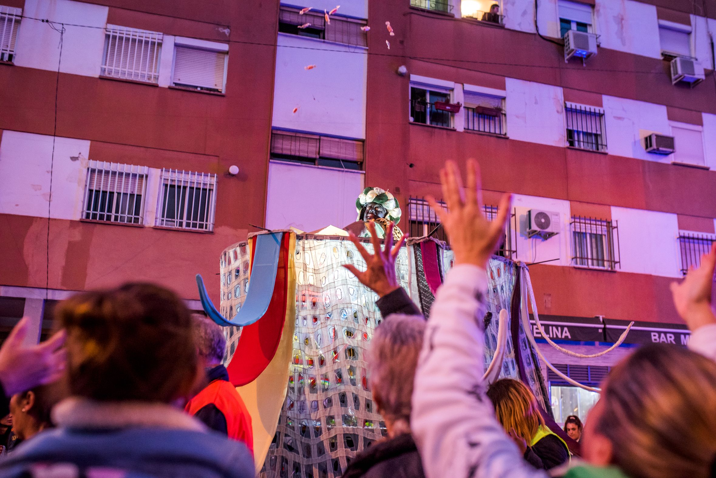 La cabalgata del Distrito Sur de Sevilla, en imágenes