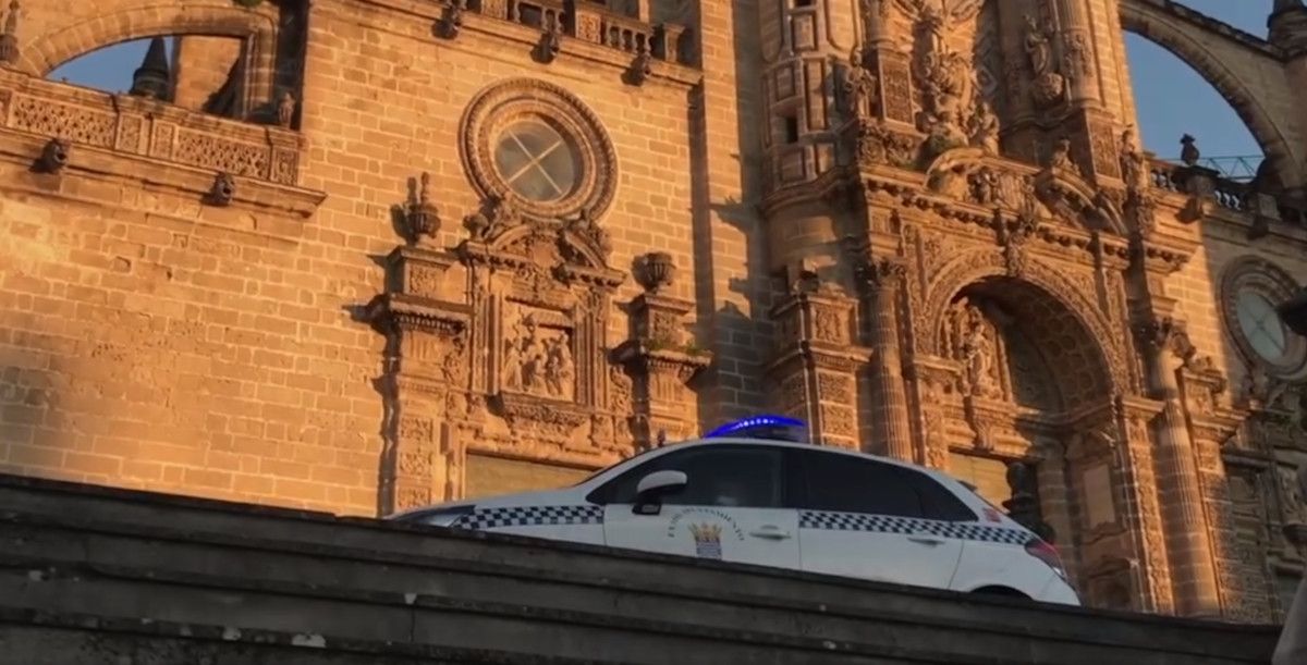 Un momento del vídeo grabado por los agentes.