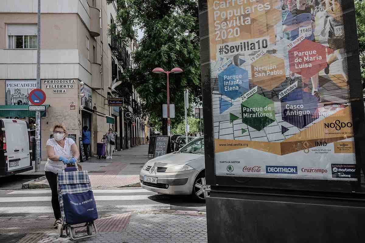 Pueblos de Sevilla, en riesgo de confinamiento a corto plazo por sus contagios; la capital, lejos del cierre.