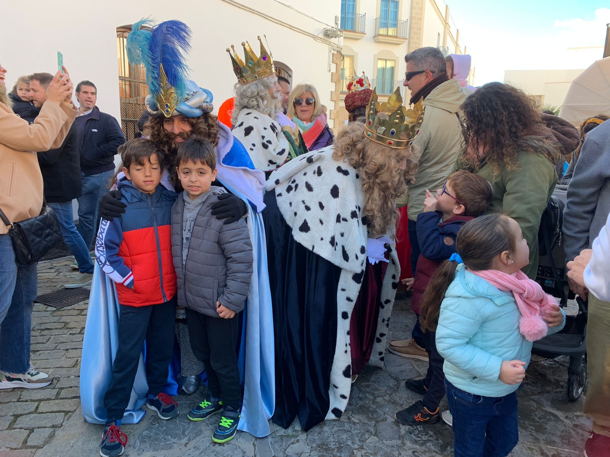 417486559 699568915692449 7912270249472724572 n