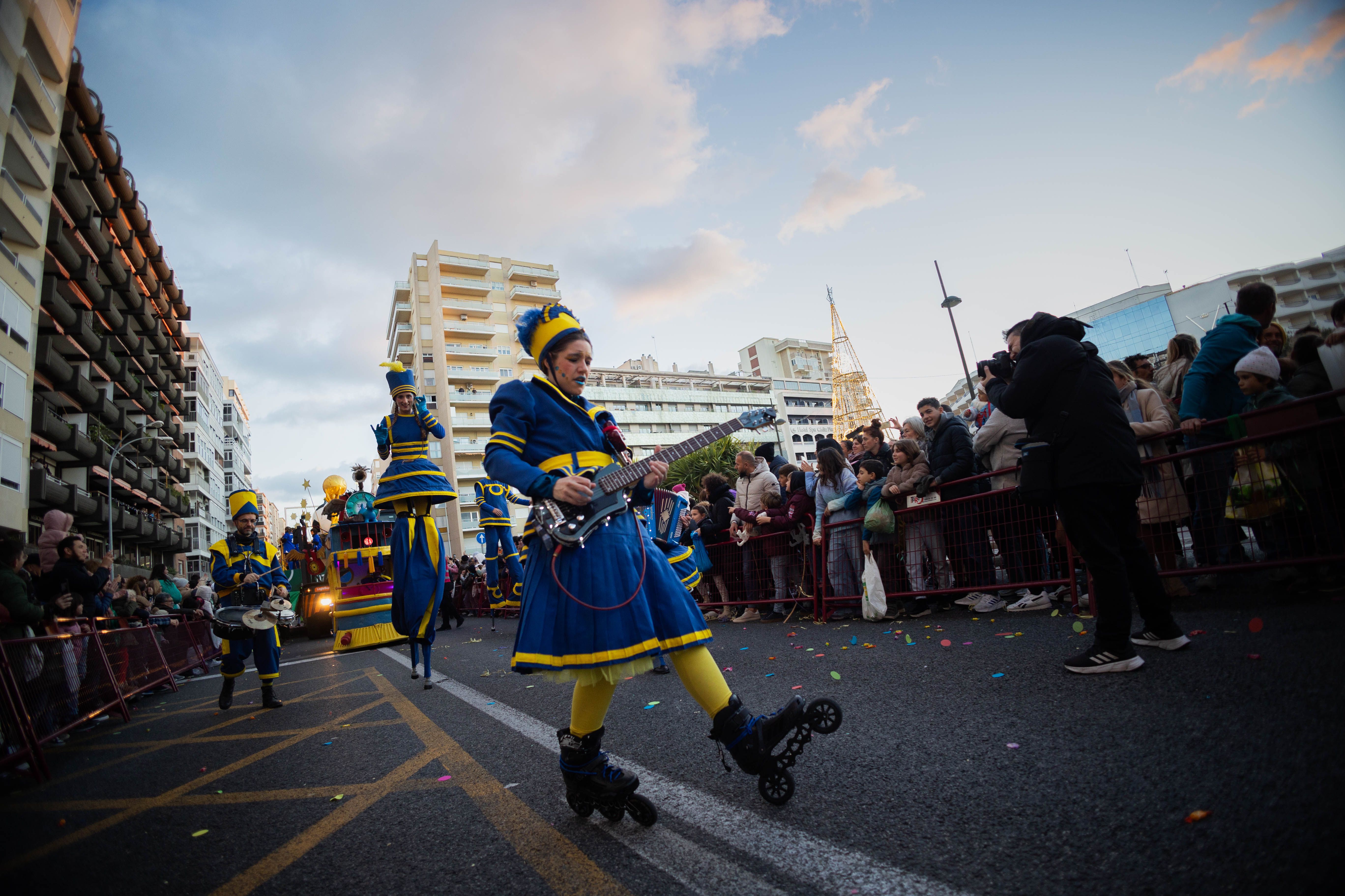 La cabalgata de los Reyes Magos en Cádiz, en imágenes La cabalgata de los Reyes Magos en Cádiz, en imágenes