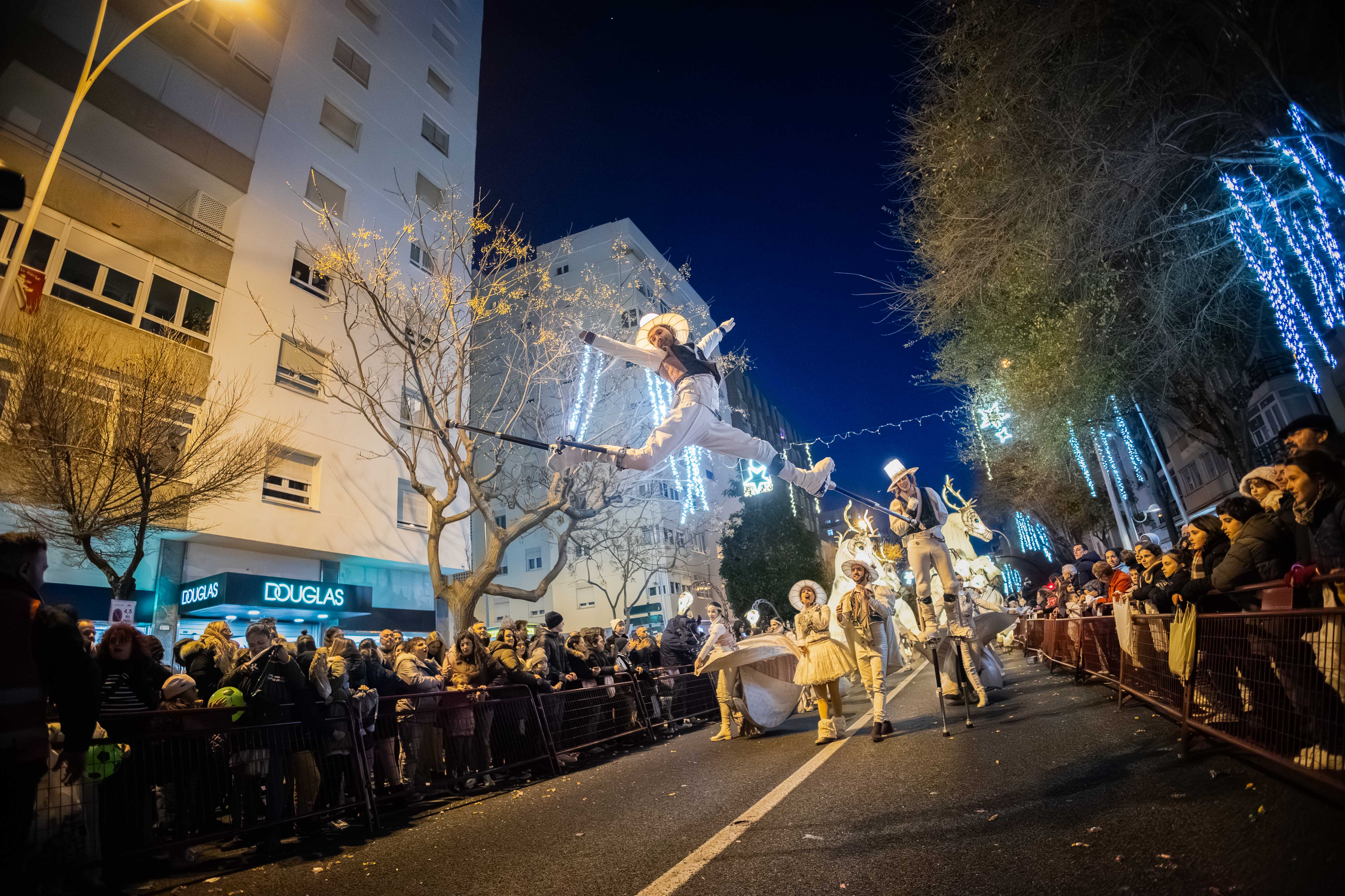 La cabalgata de los Reyes Magos en Cádiz, en imágenes La cabalgata de los Reyes Magos en Cádiz, en imágenes