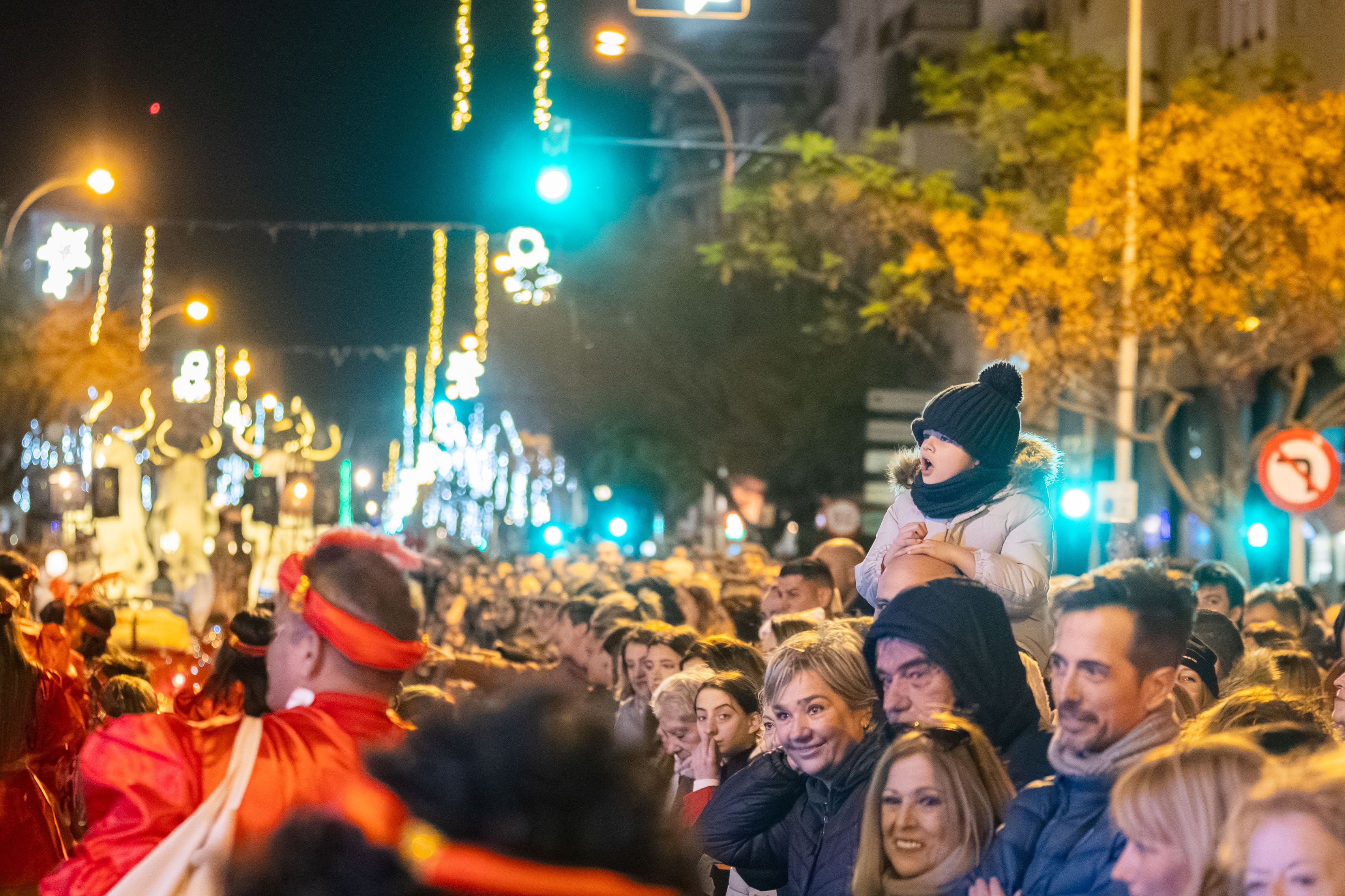 La cabalgata de los Reyes Magos en Cádiz, en imágenes La cabalgata de los Reyes Magos en Cádiz, en imágenes