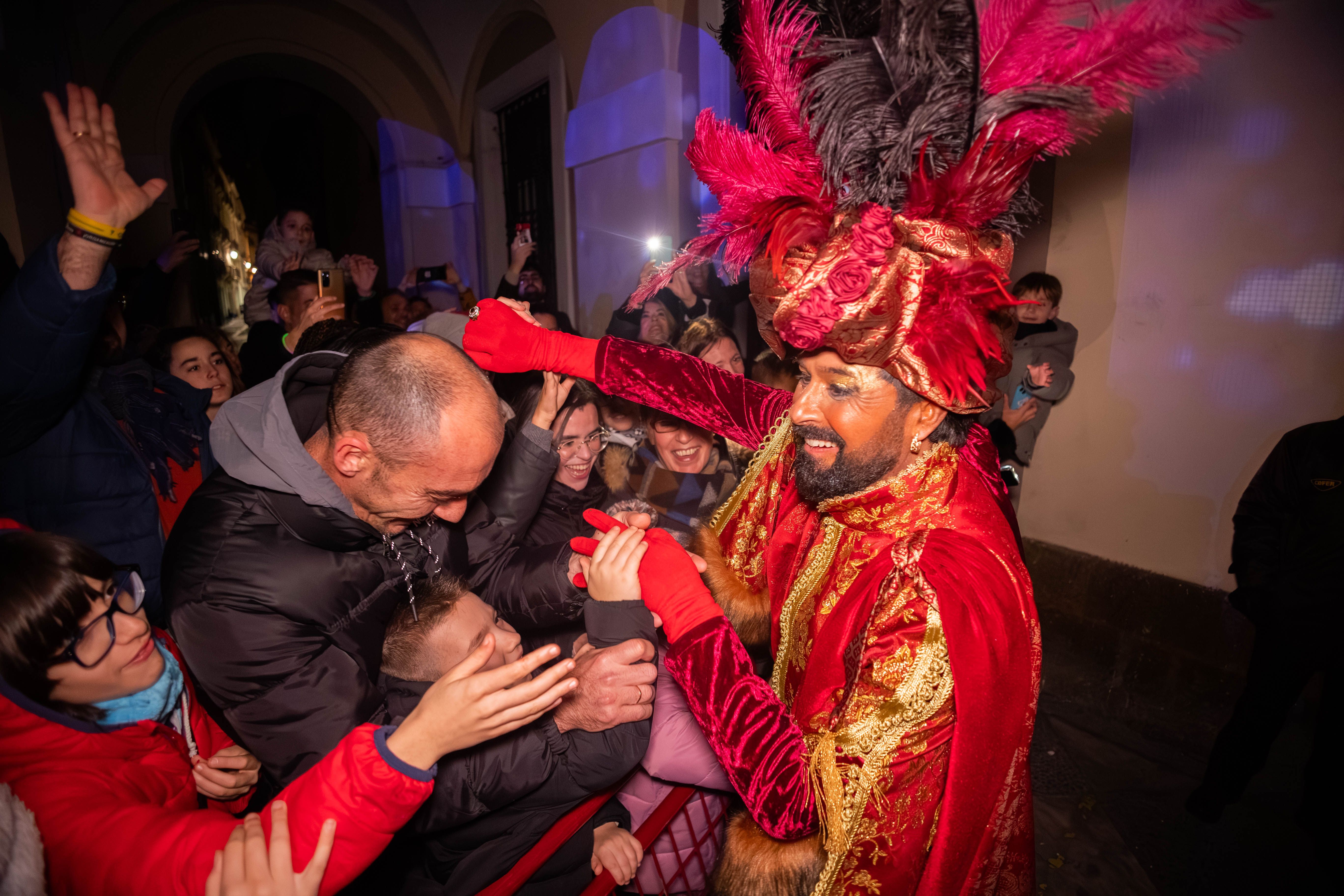 La cabalgata de los Reyes Magos en Cádiz, en imágenes La cabalgata de los Reyes Magos en Cádiz, en imágenes