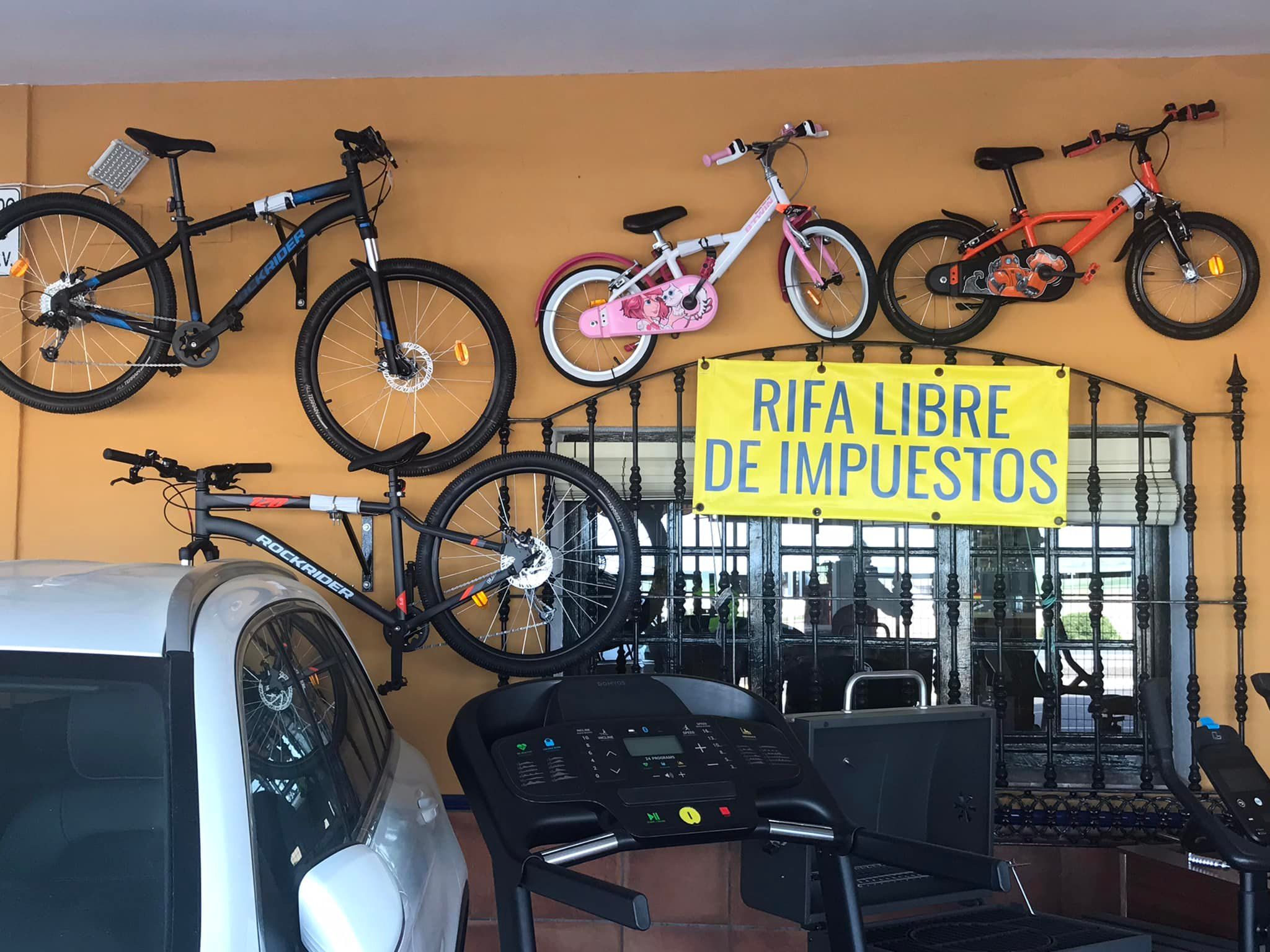 Una Gran Cesta de Reyes de El Paisano en una pasada edición, en una imagen del establecimiento.