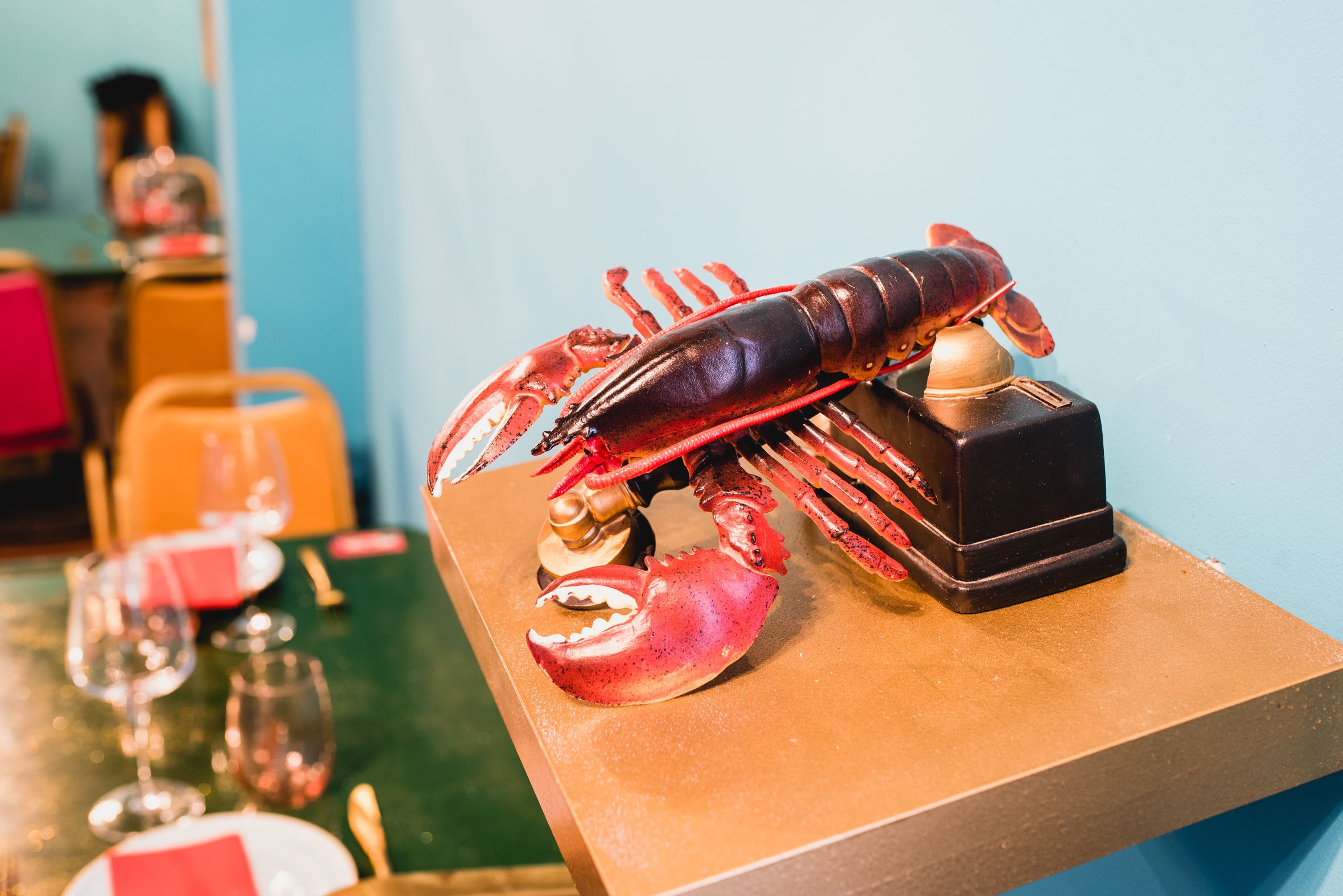 El restaurante Dalí Cinema, de Dos Hermanas, en imágenes para el reportaje en lavozdelsur.es