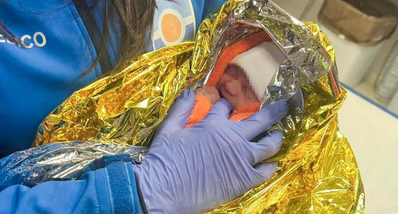 Nieves, la bebé encontrada en un contenedor de basura en Los Palacios.