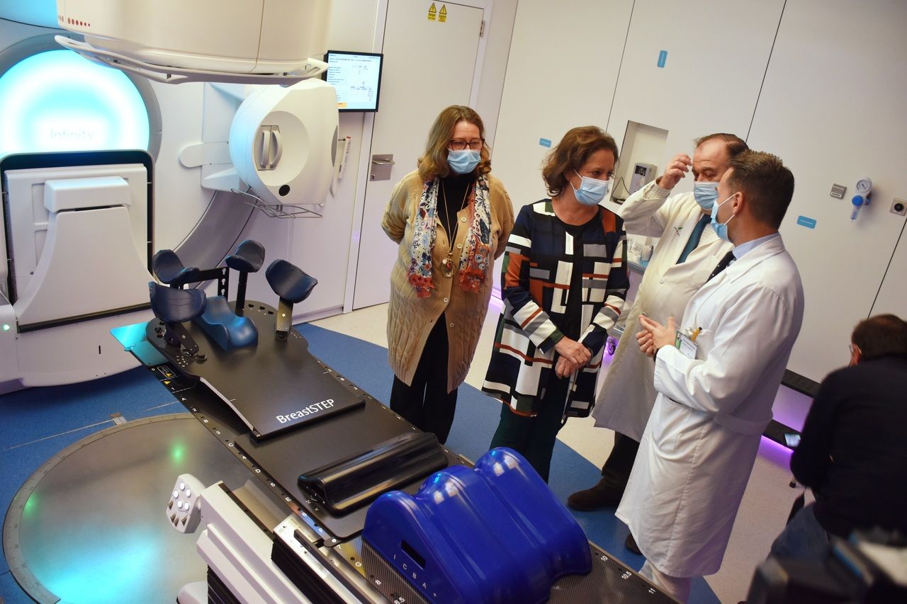 Catalina García, responsable de la sanidad andaluza.