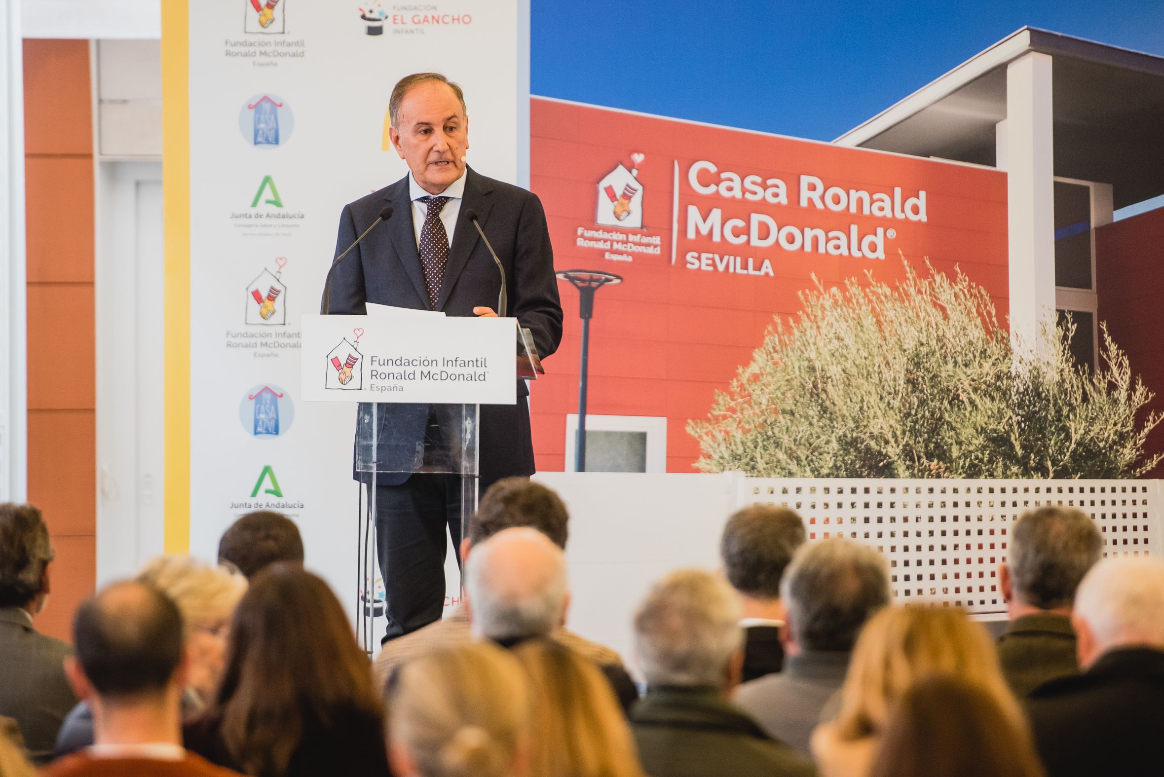 INAUGURACIÓN CASA RONALD MCDONALD SEVILLA 10