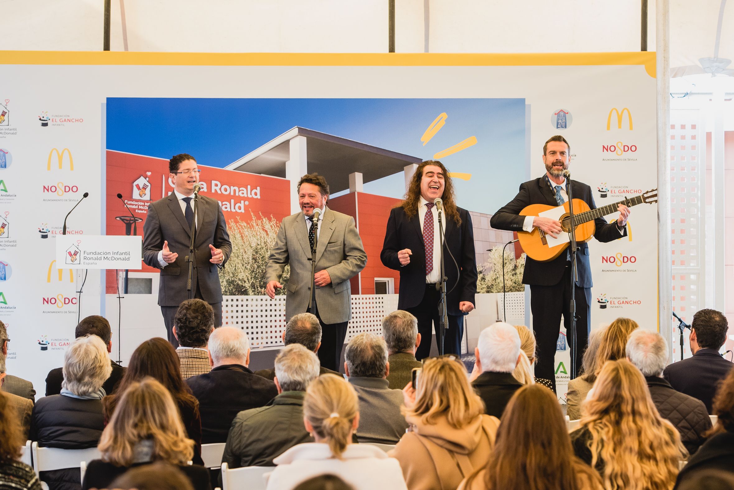 INAUGURACIÓN CASA RONALD MCDONALD SEVILLA 30