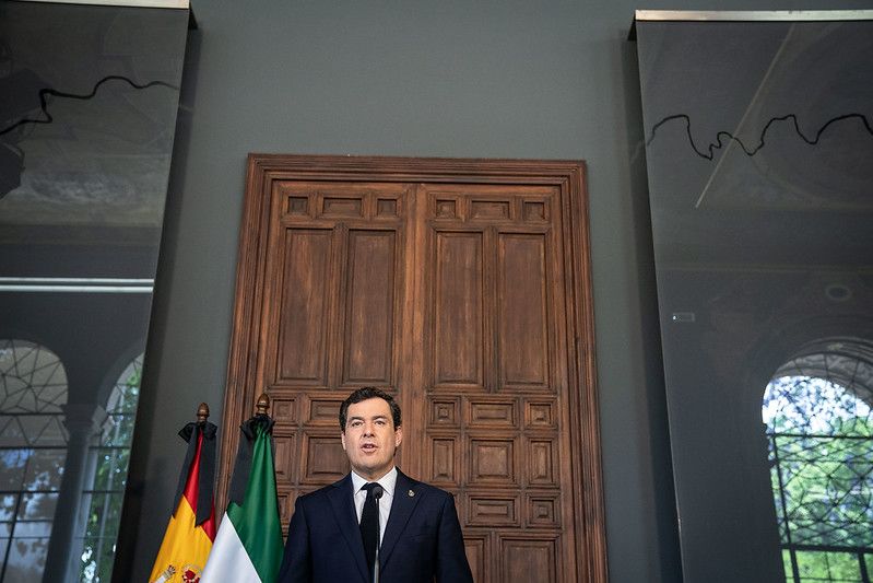 El presidente de la Junta, Juan Manuel Moreno, en una comparecencia.