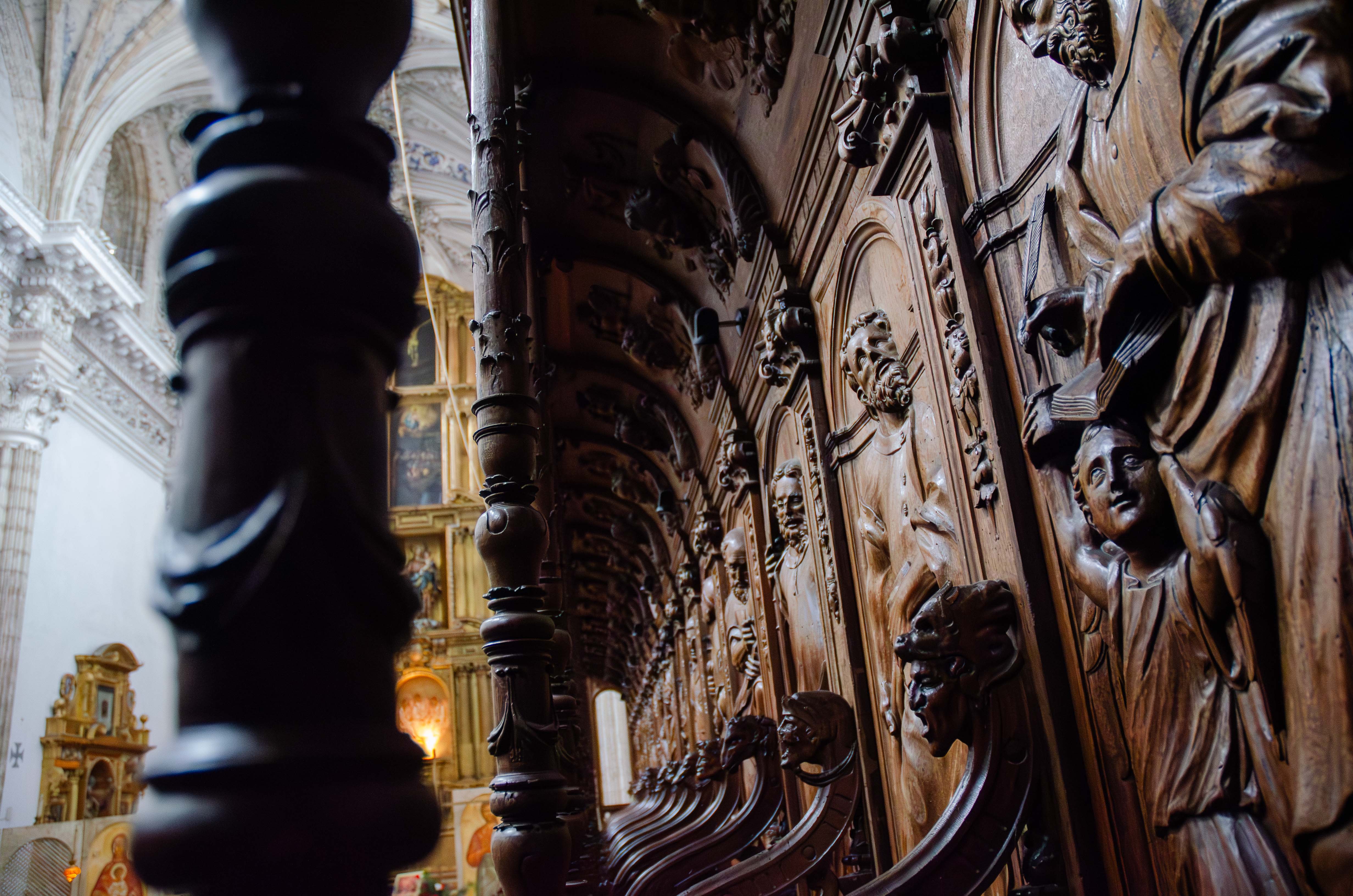 Detalle de la sillería del coro de la Iglesia. 