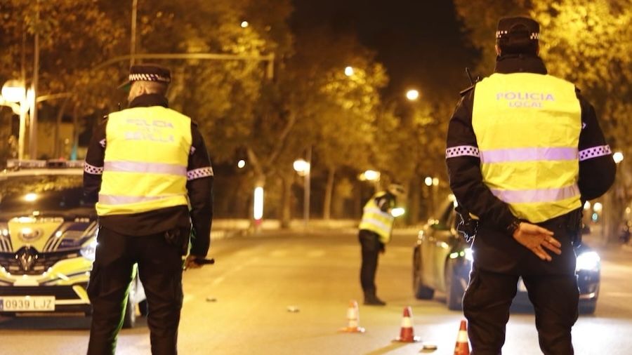 Agentes de Policía Local de Sevilla, en una imagen de archivo.