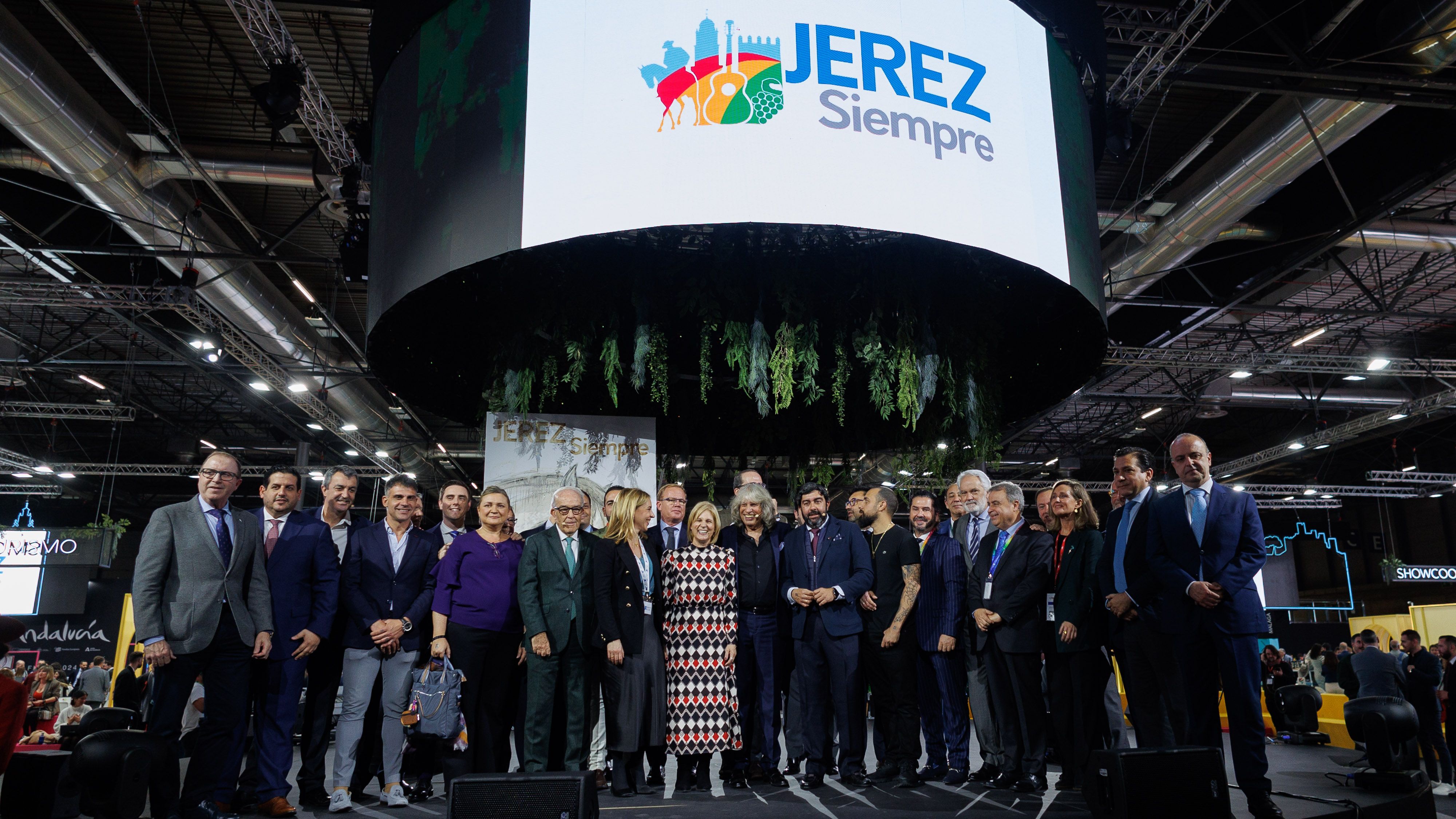 Foto de familia tras la presentación de la nueva marca 'Jerez Siempre'. 