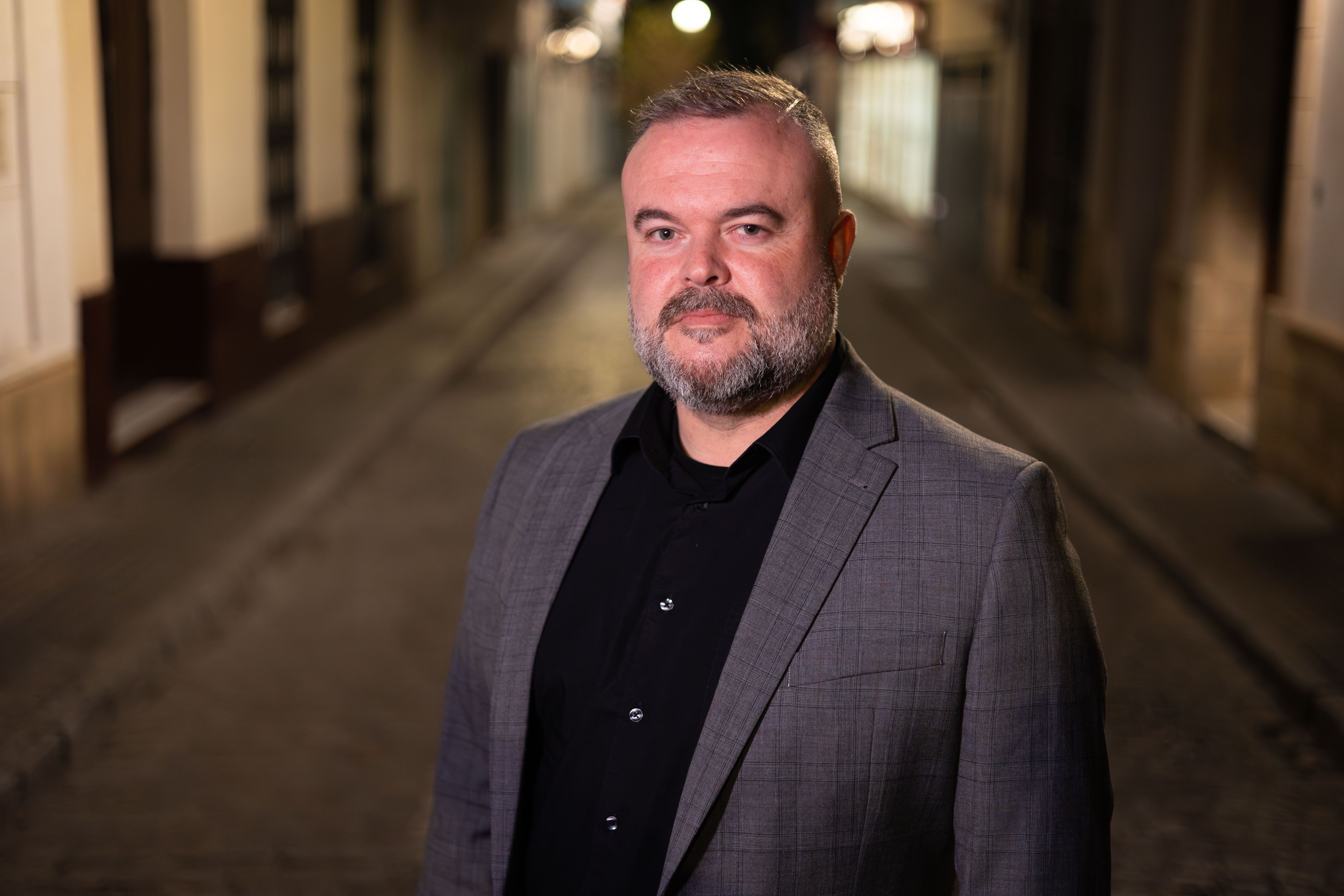 El escritor Alex Padina, que presenta nuevo libro esta semana. El escritor Alex Padina, que presenta nuevo libro esta semana.