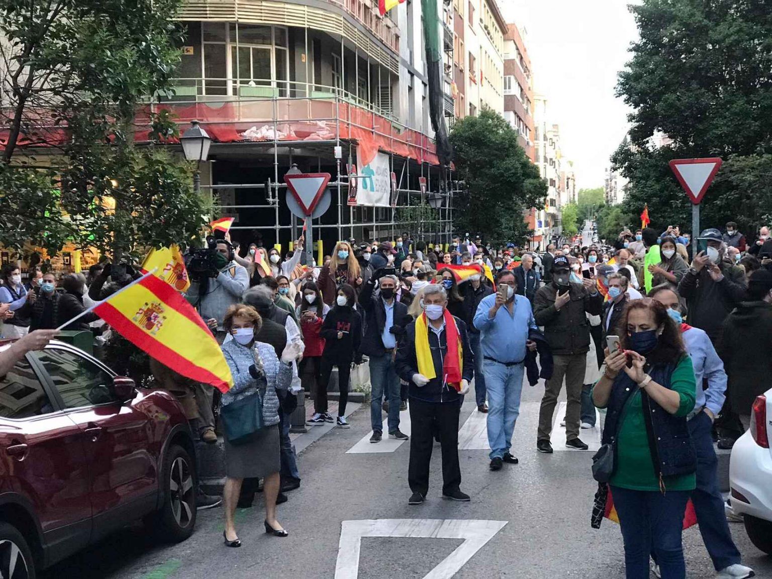 Manifestantes en el barrio de Salamanca, en Madrid. FOTO: Spanish Revolution