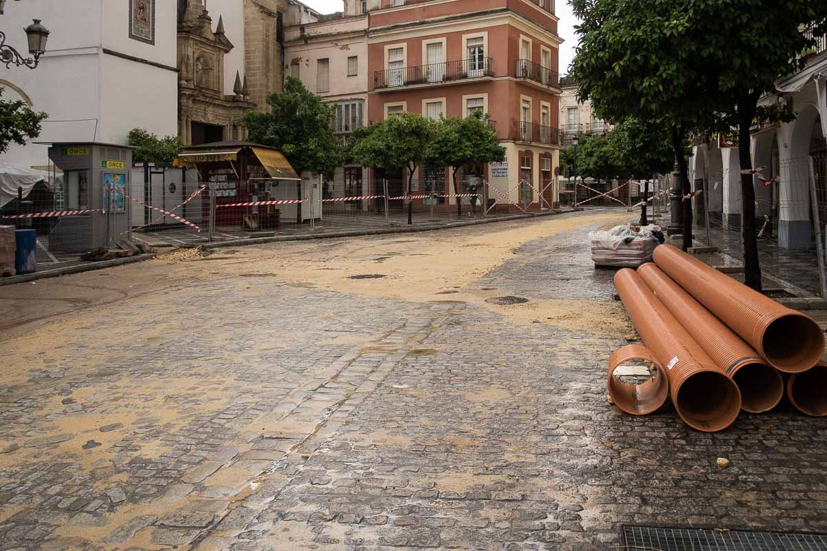 Las obras en plaza Esteve. FOTO: MANU GARCÍA