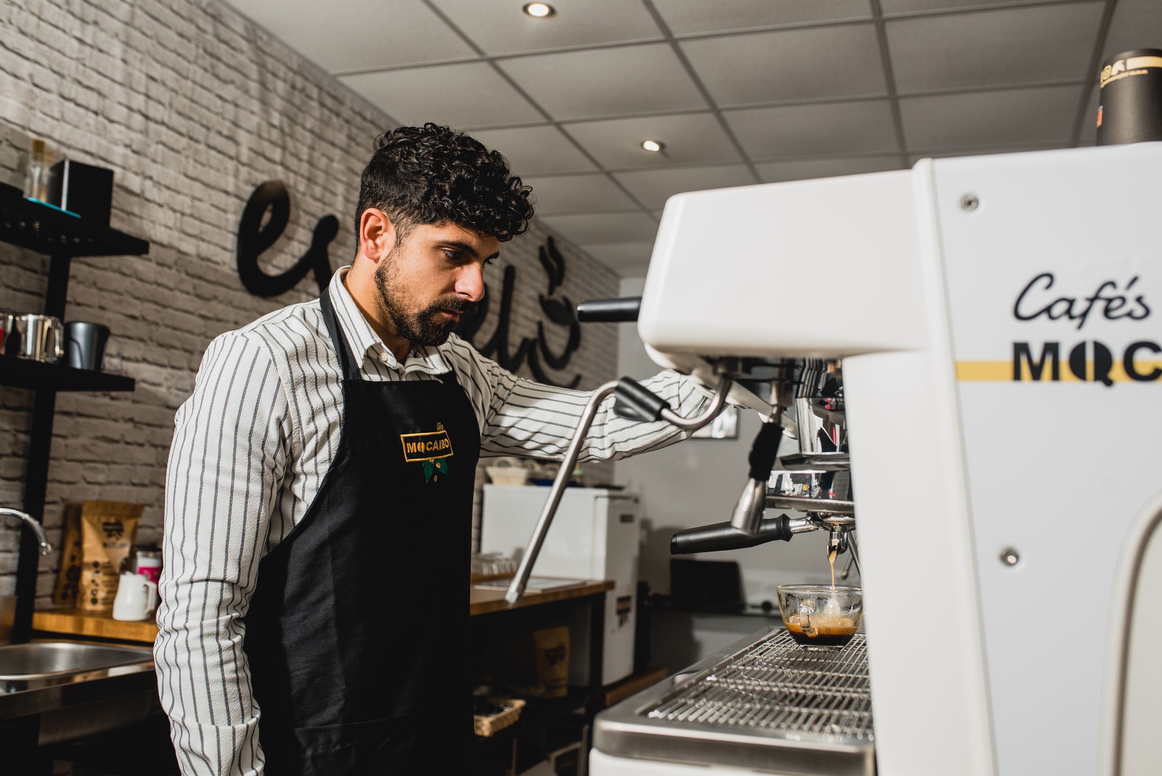 Mocaibo, la empresa del café de Utrera, por dentro en imágenes.