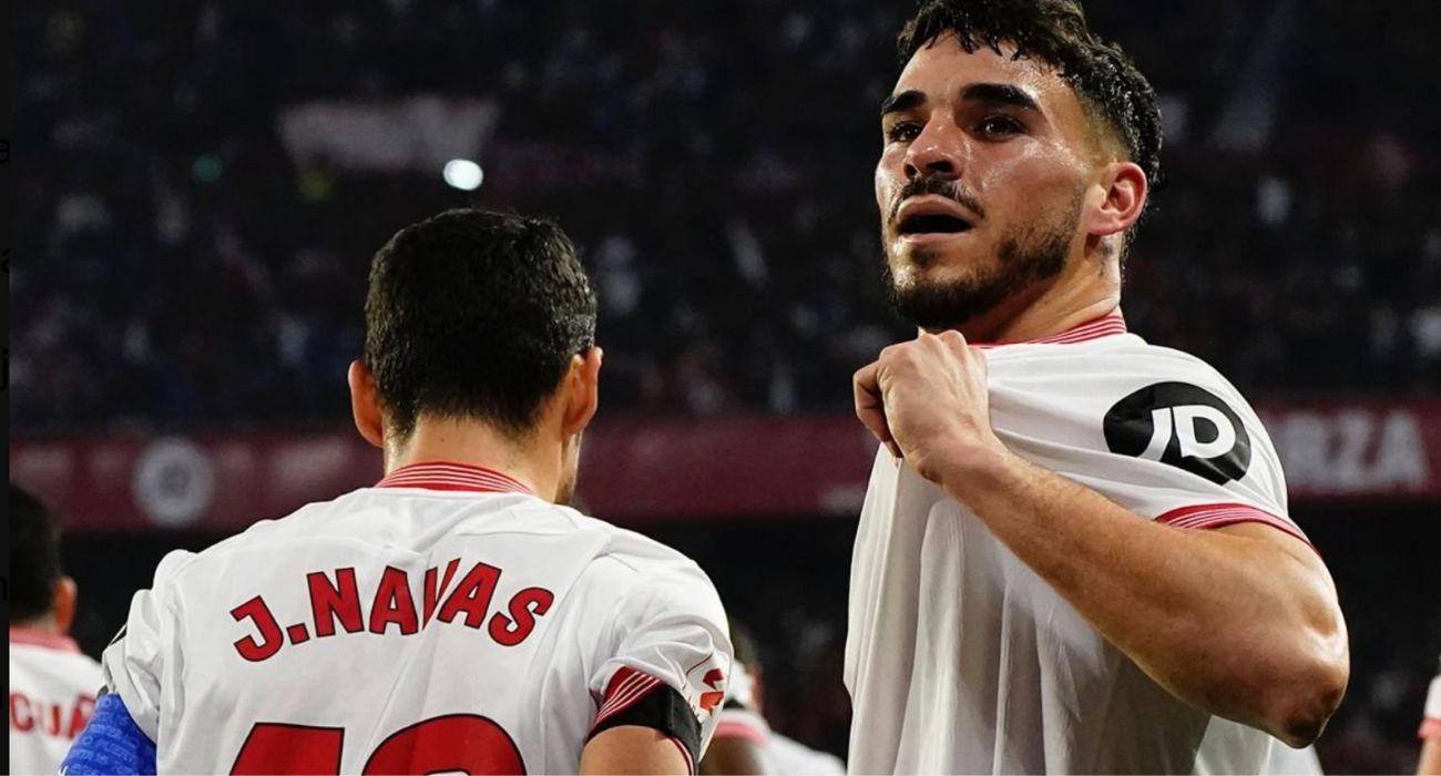 Isaac Romero celebra el gol que le marcó el fin de semana con el Sevilla FC a Osasuna.
