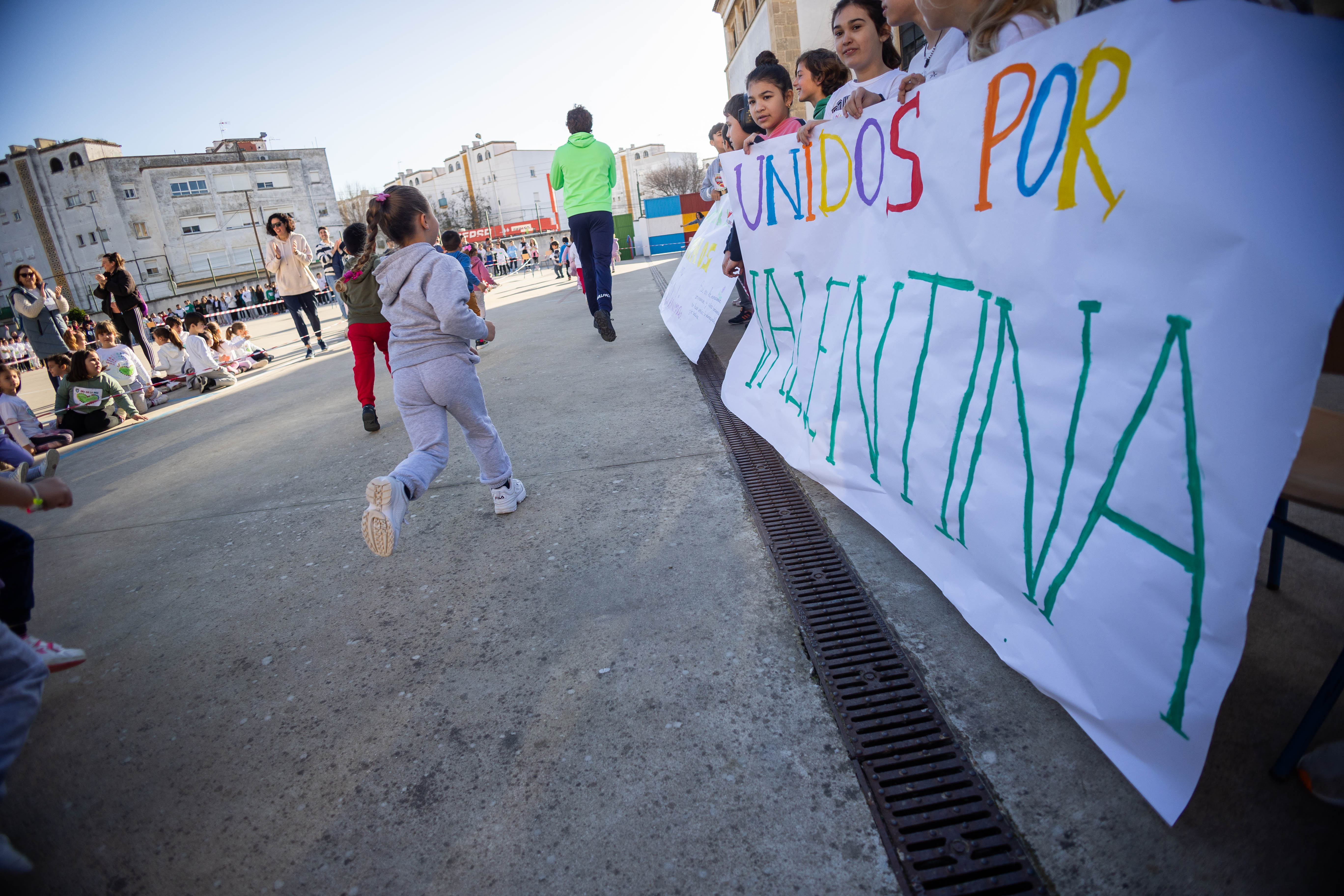 Carrera solidaria por Valentina y el día de La Paz