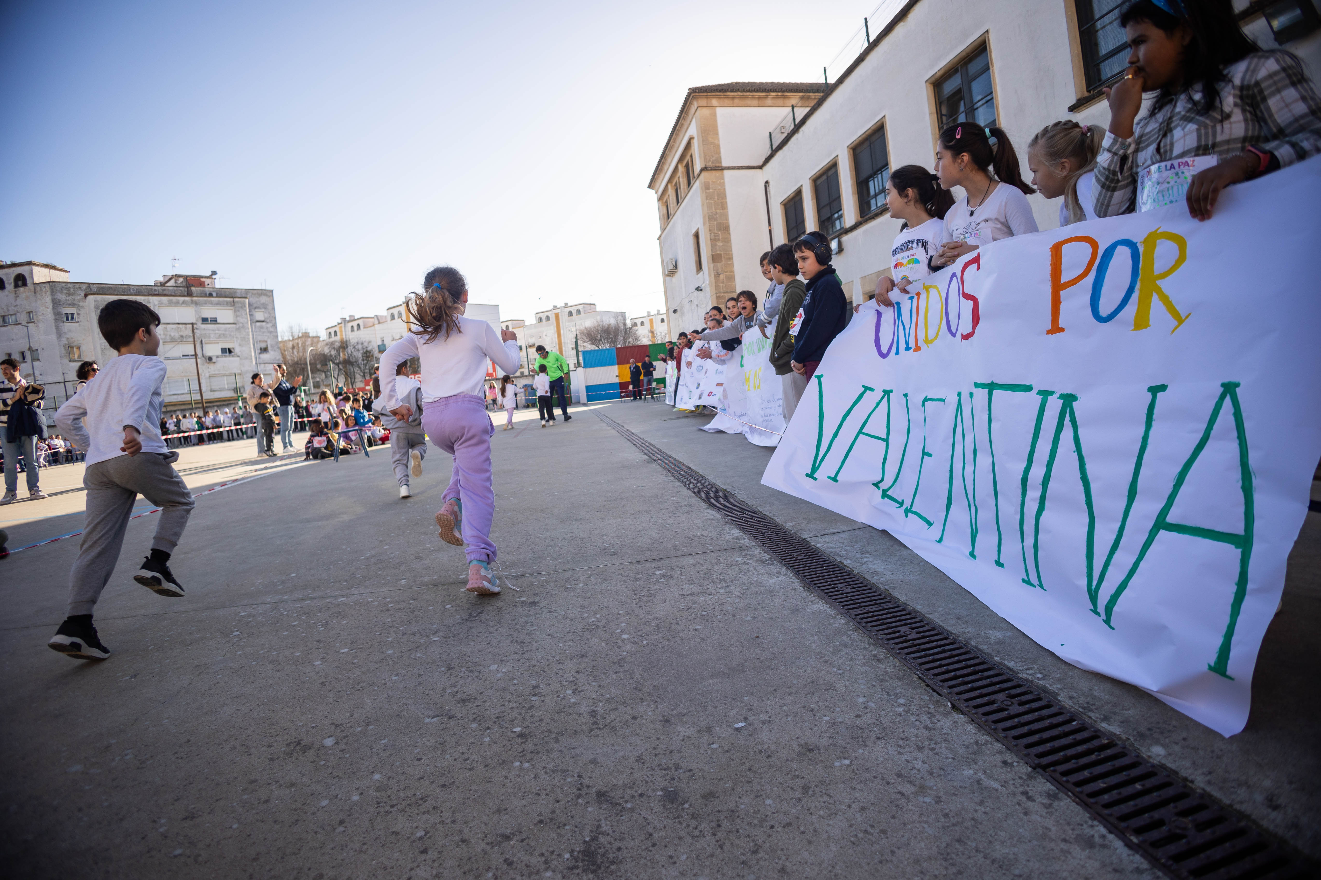 Carrera solidaria por Valentina y el día de La Paz