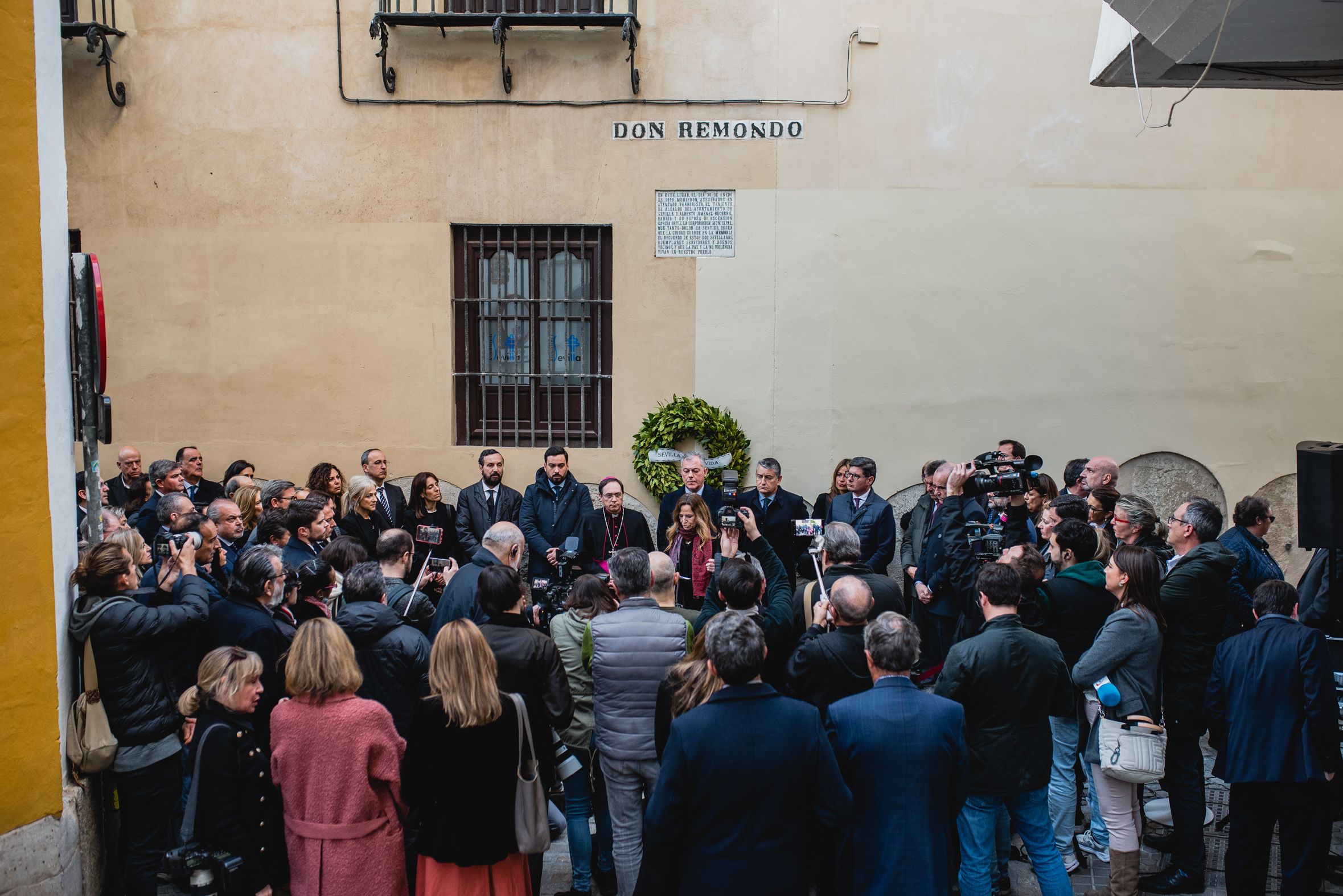 El homenaje a Jiménez-Becerril y Ascen García Ortiz, en imágenes