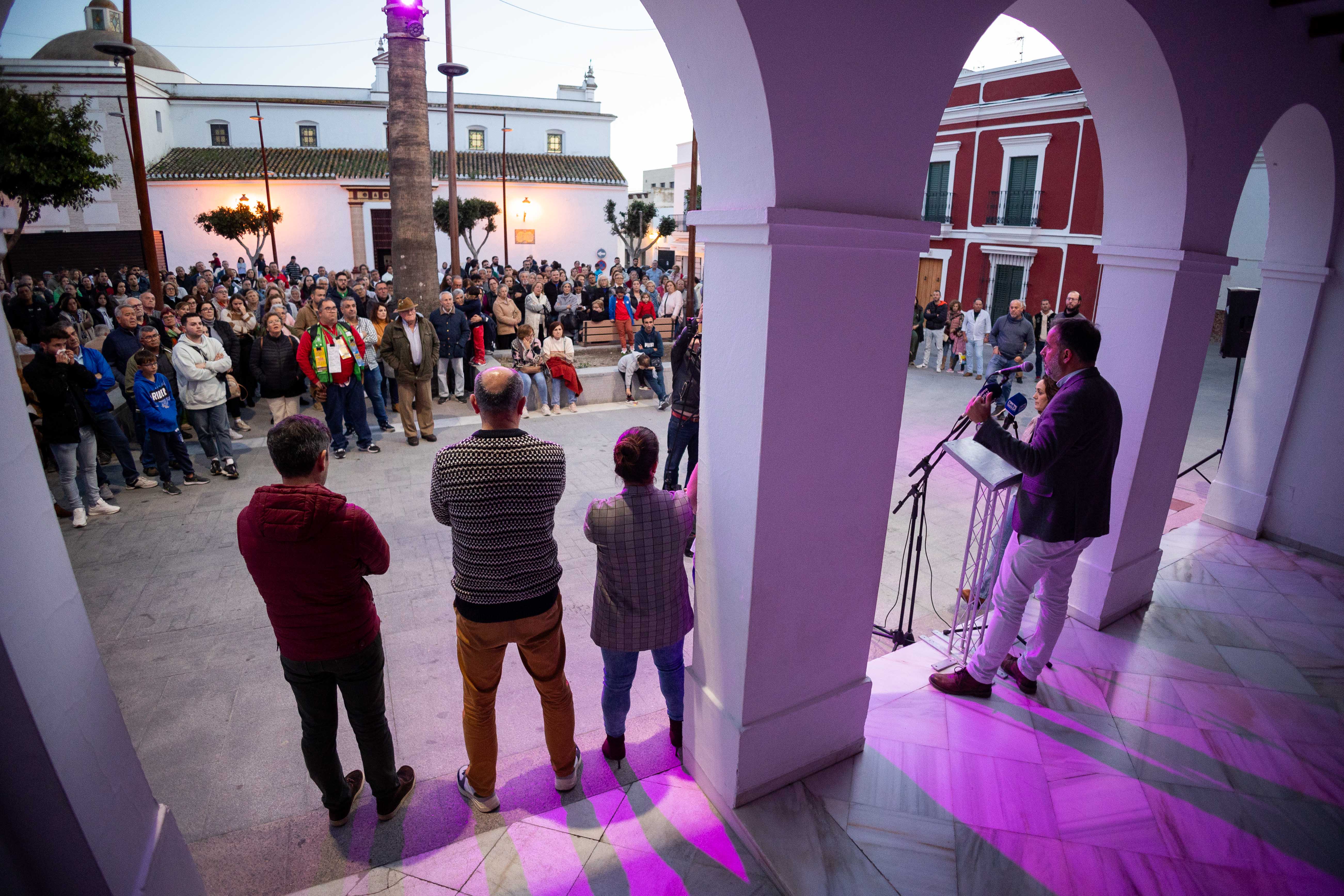 Una imagen de la concentración en Trebujena contra Endesa por los cortes de luz.