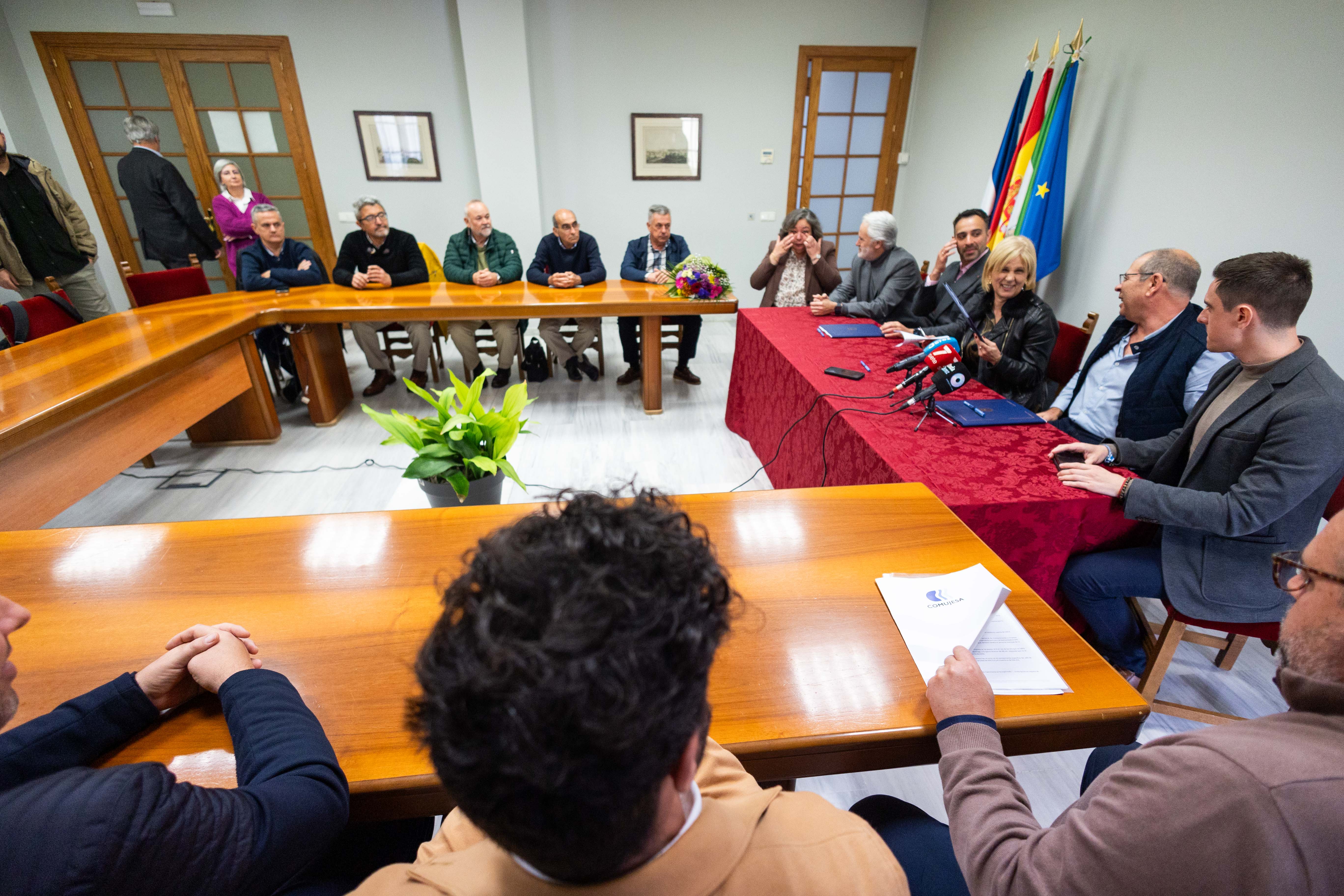 Firma del nuevo convenio de la plantilla de los autobuses de Jerez