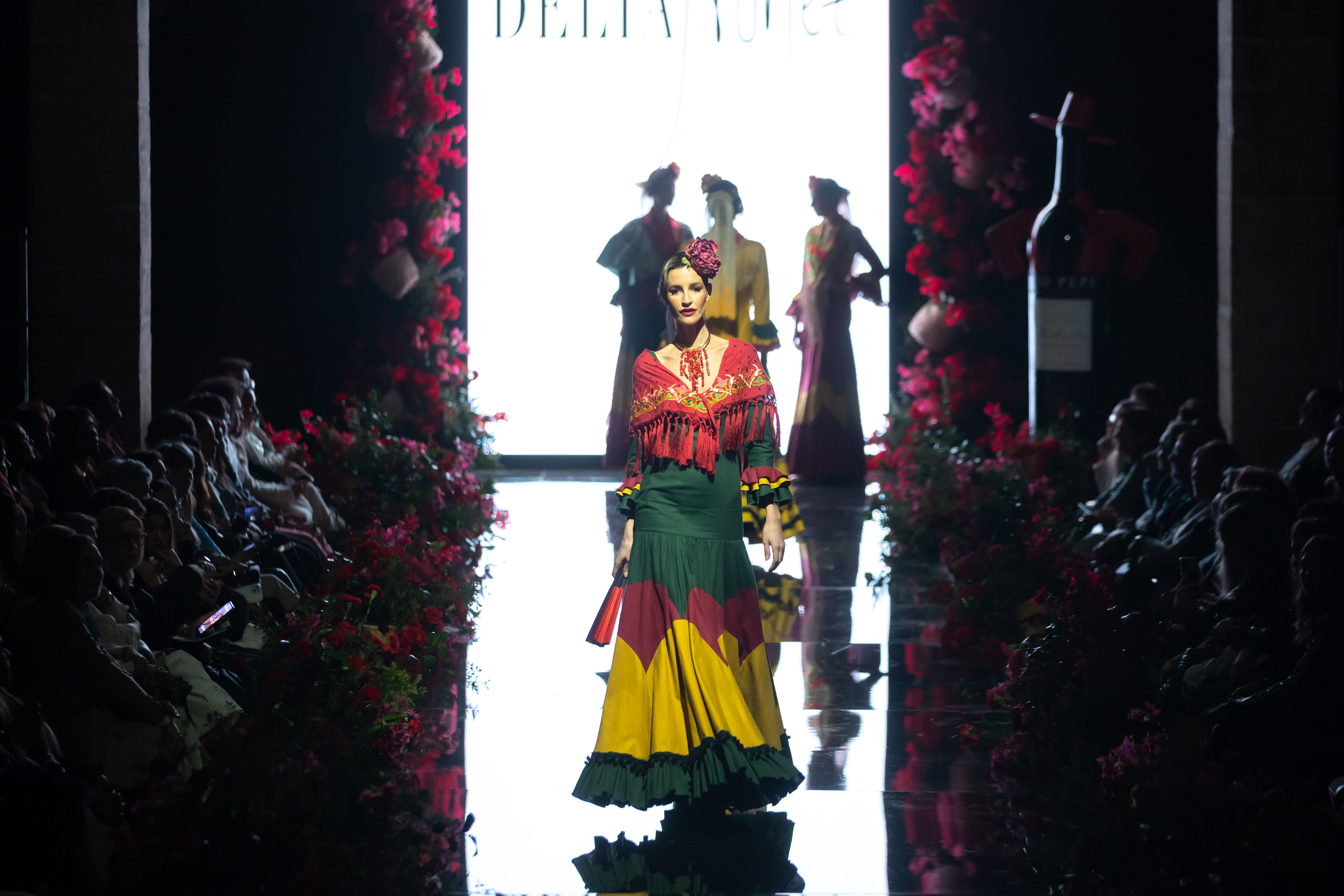 Delia Núñez con 'María Farolillo'