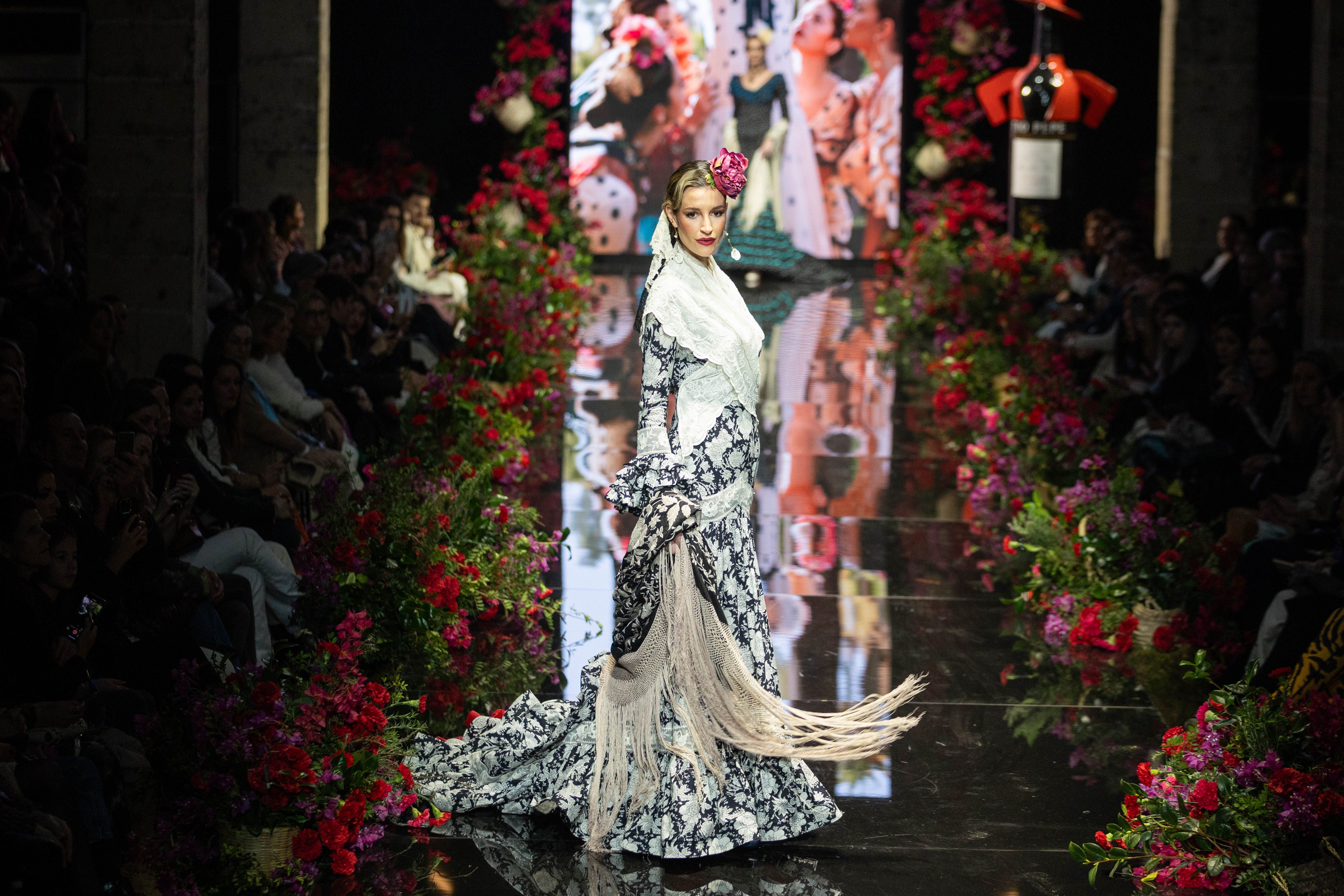 Delia Núñez con 'María Farolillo'