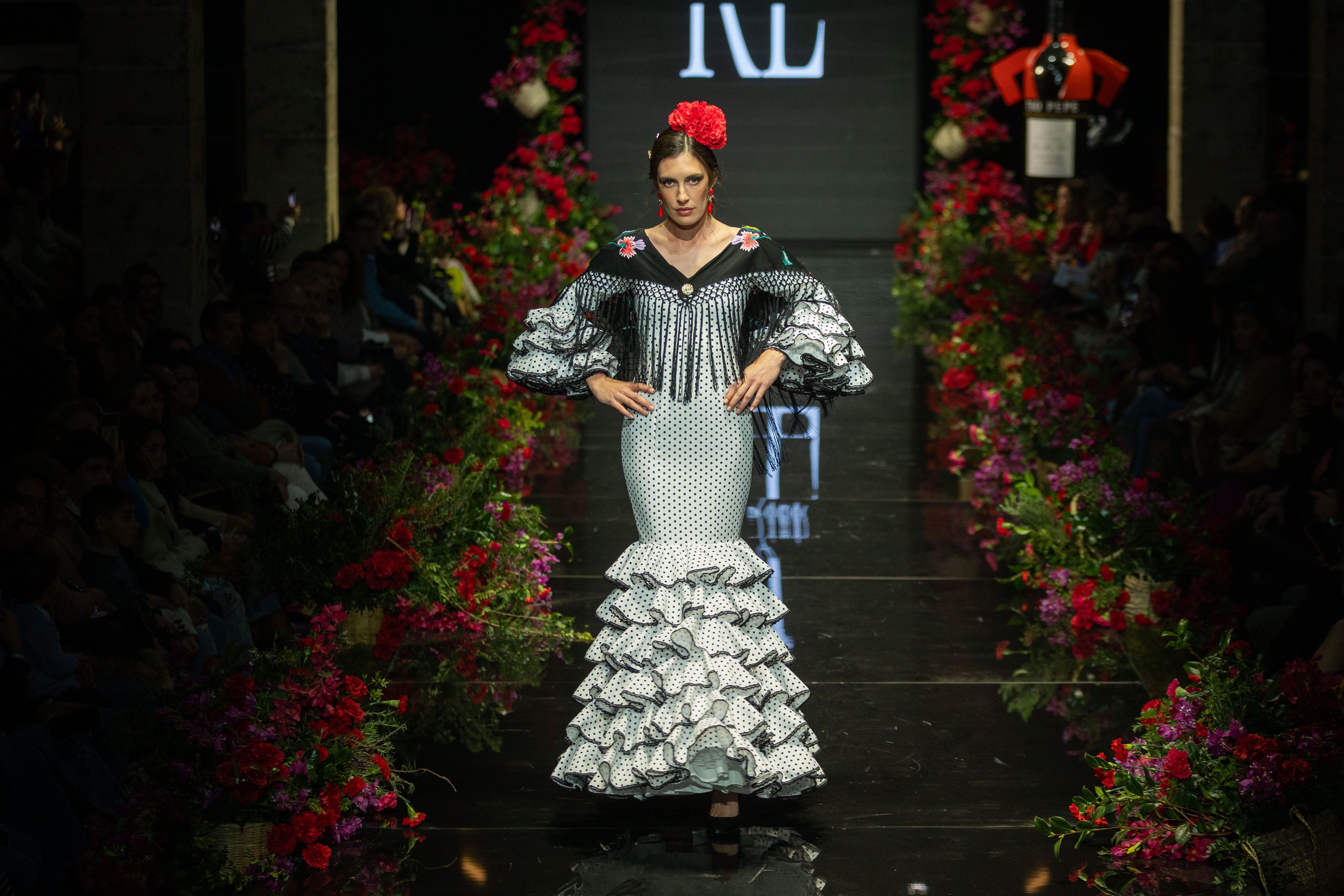 Rocío Lama con 'Anisoptera'