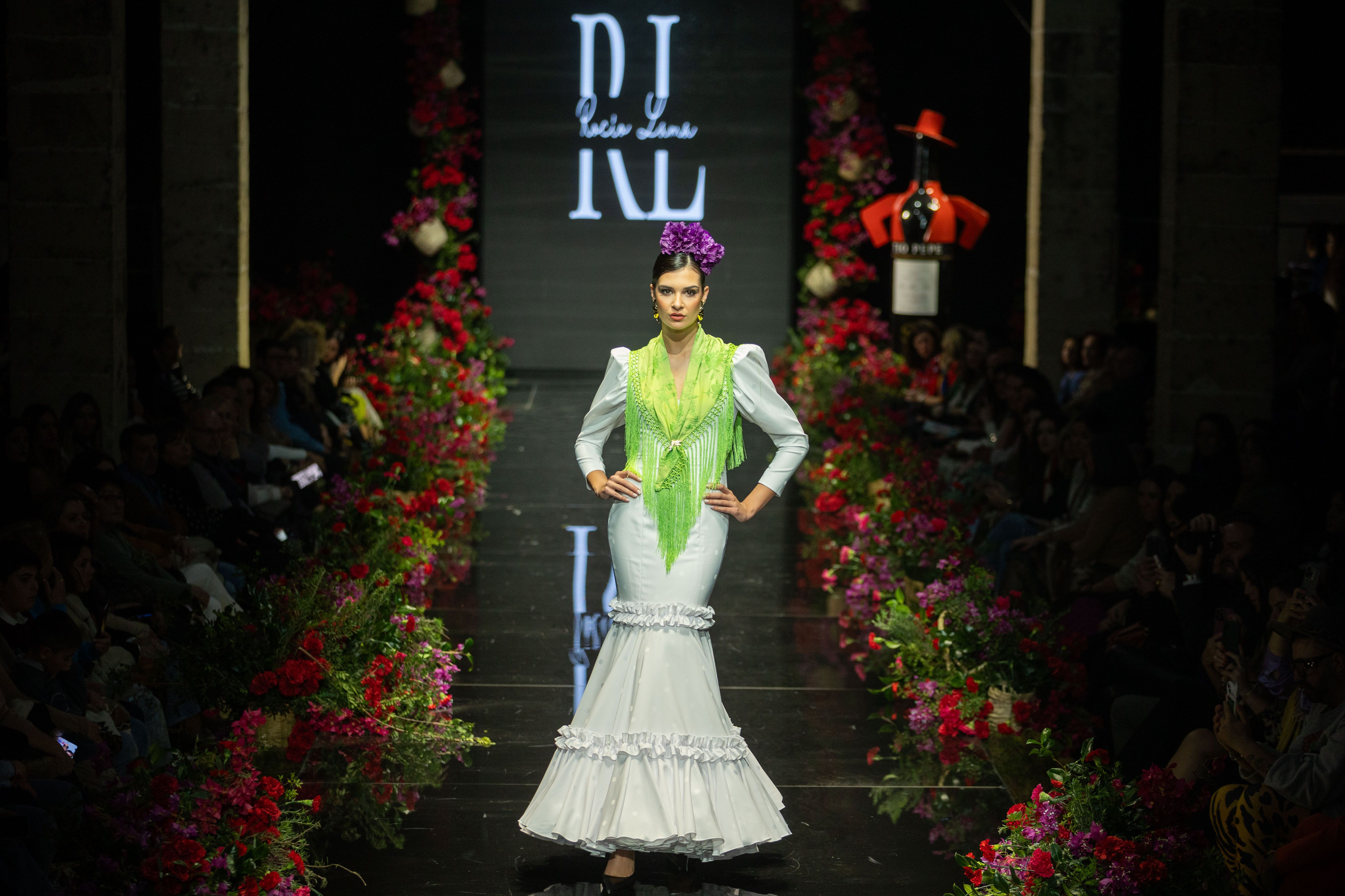 Rocío Lama con 'Anisoptera'