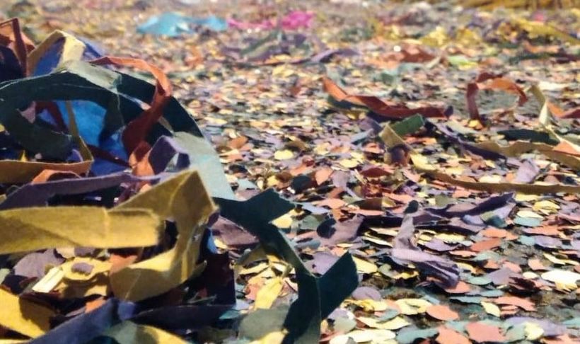 Suspirando por un jipi. Papelillos de carnaval, en una imagen de archivo.