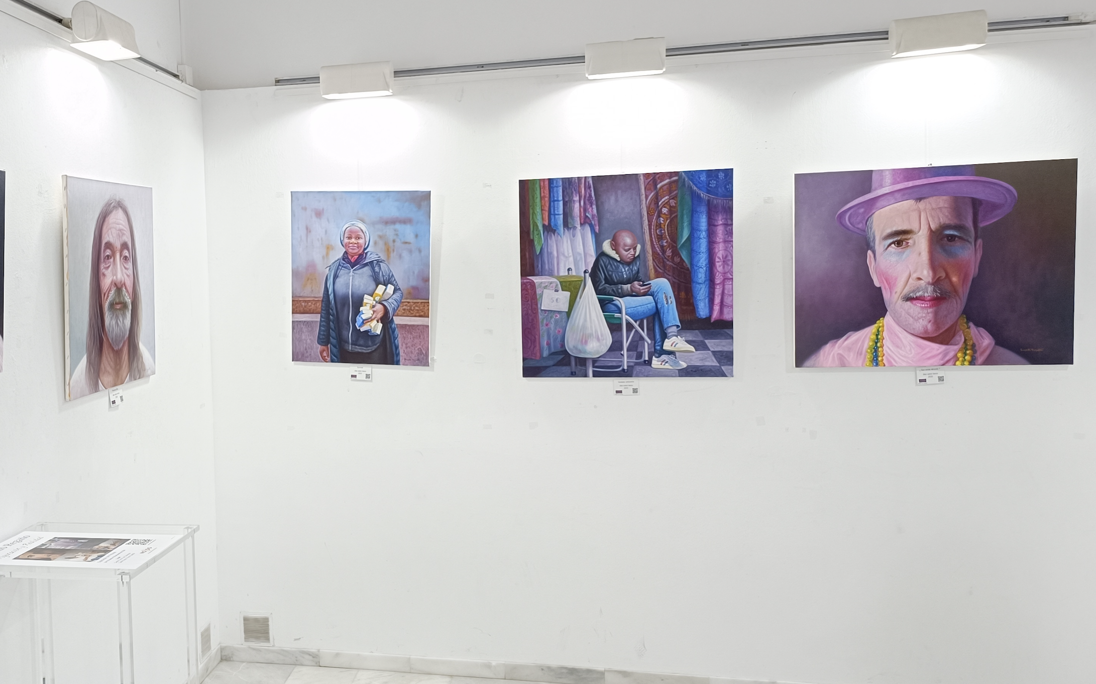 Algunos de los cuadros recuperados por la Policía Nacional. 