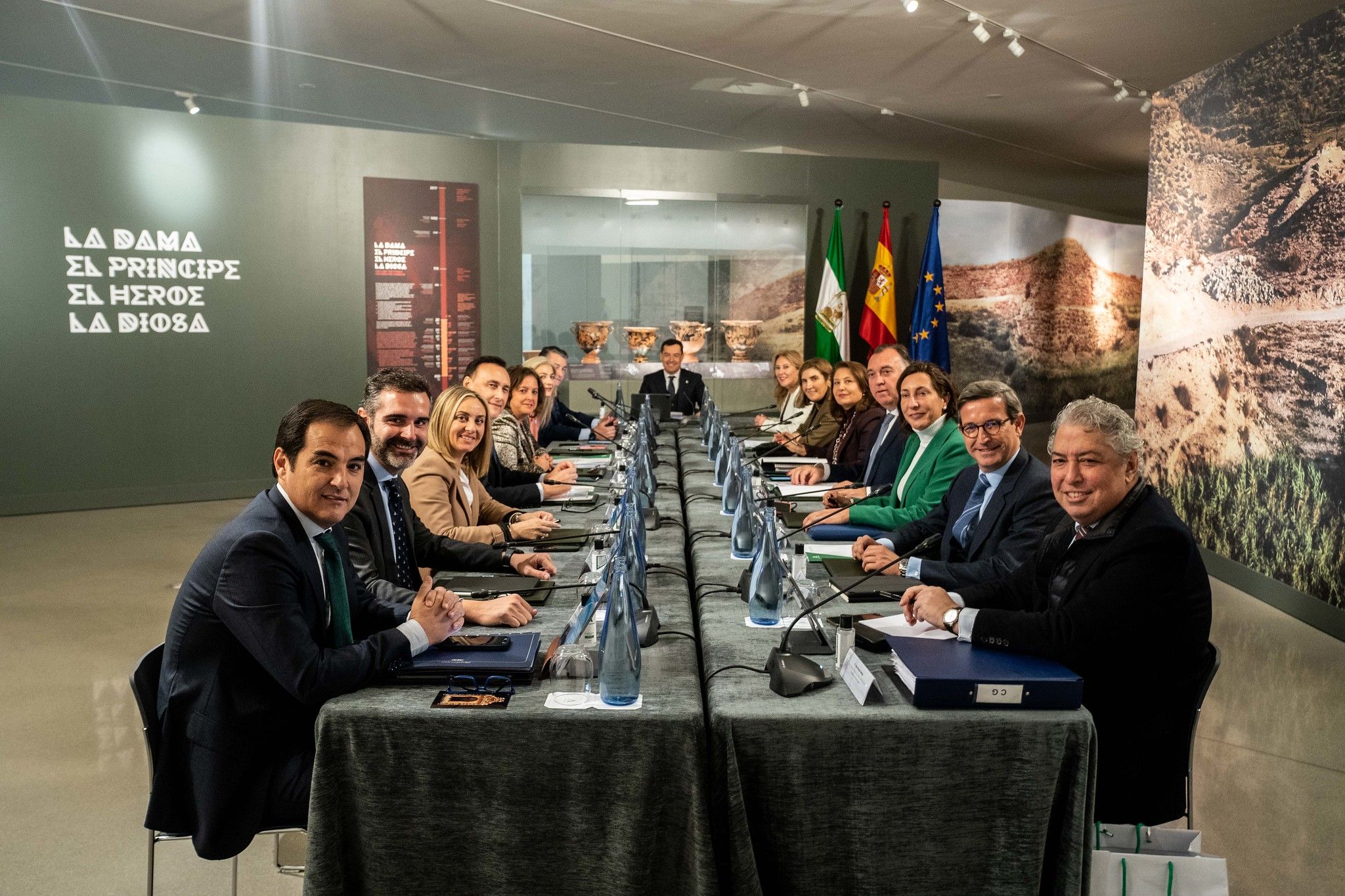 Alarmante falta de personal de empleados en museos. Consejo de Gobierno de la Junta celebrado, en enero pasado, en el Museo Íbero de Jaén.