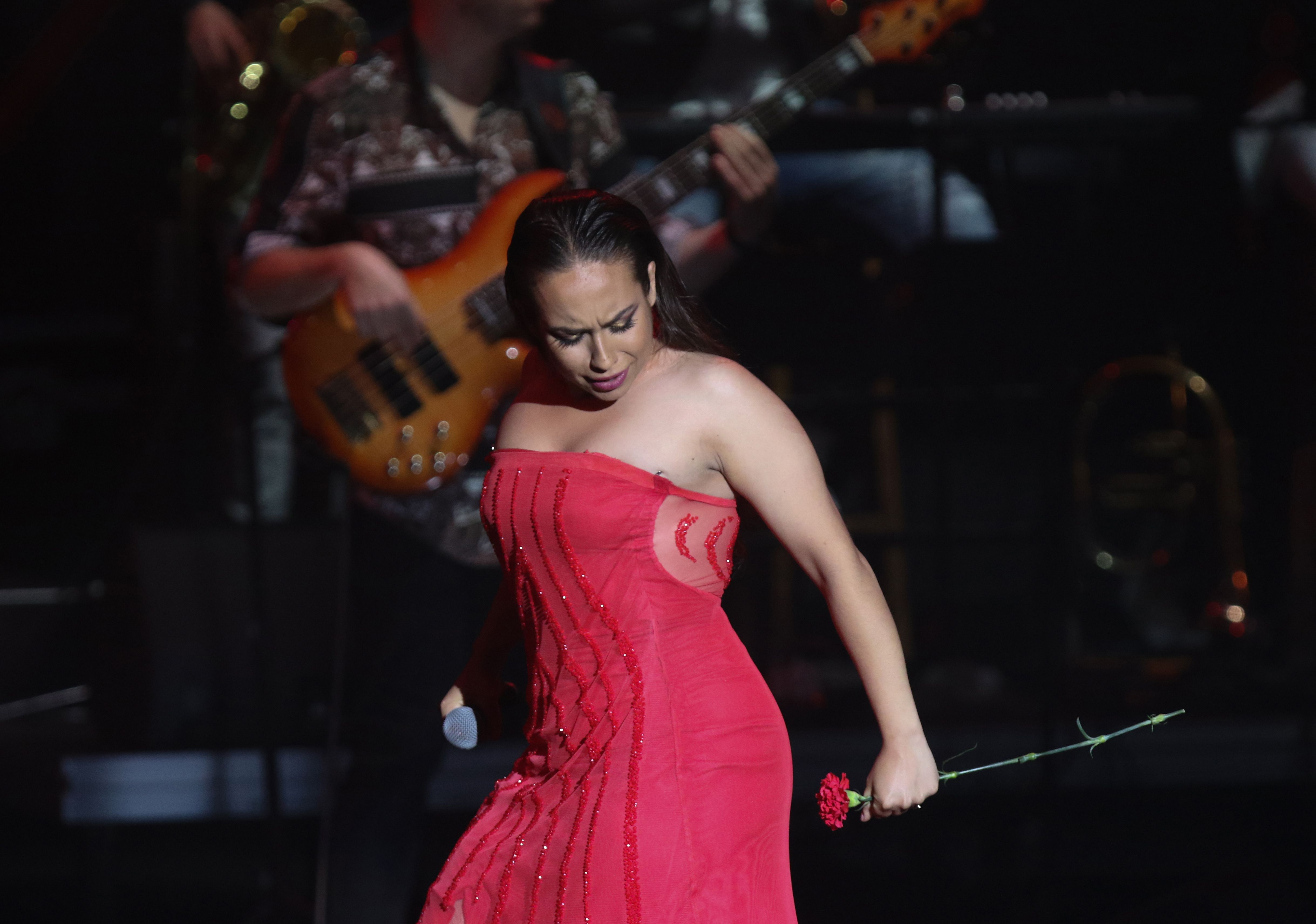 María Terremoto protagonizará un concierto único con temas dedicados a Sevilla en las Noches Icónicas en el Hotel Colón de Sevilla.