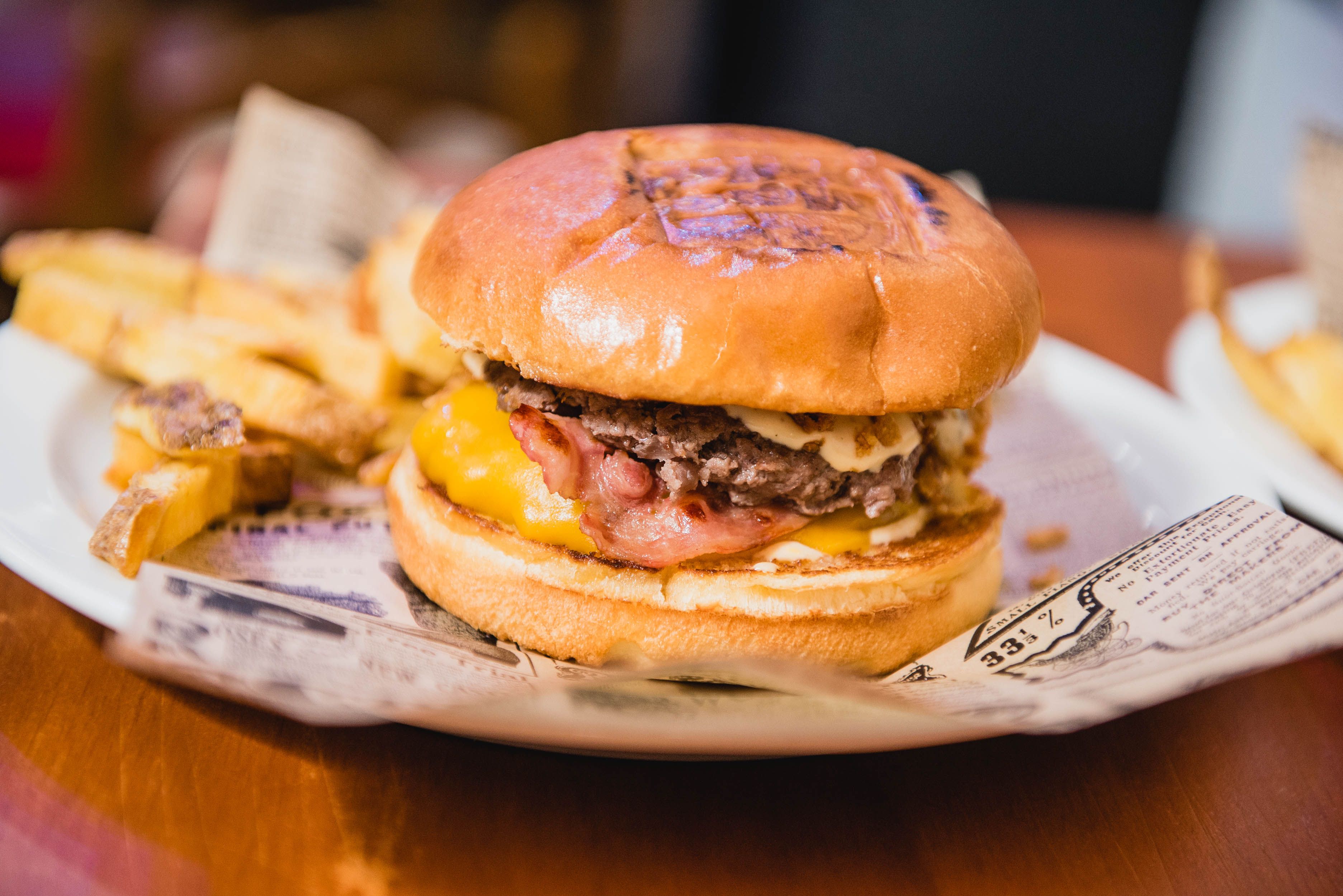 "La Consentida", una de las hamburguesas de Mastika, 