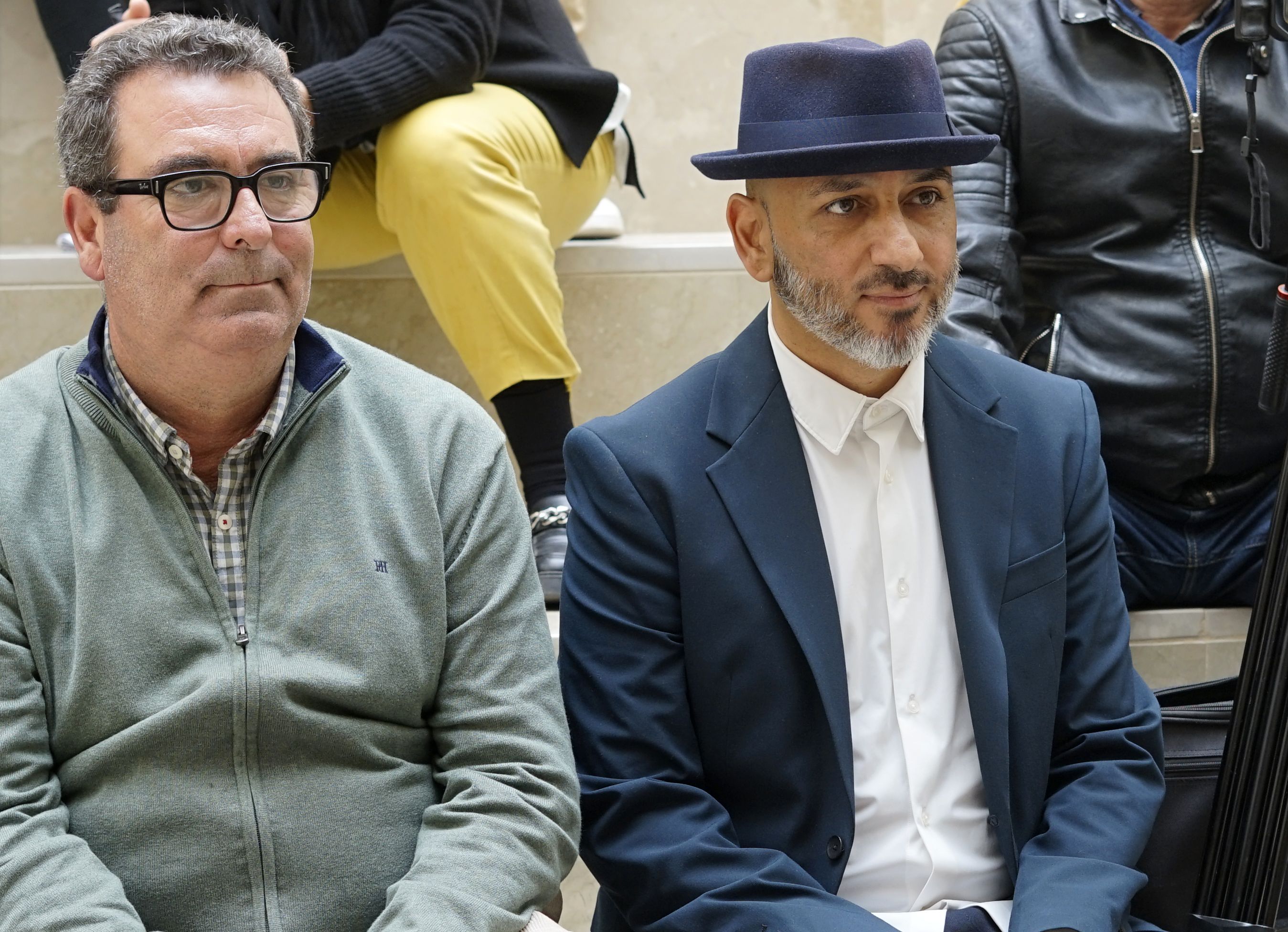 Rycardo Moreno, junto al delegado de Cultura de Lebrija, Pepe Martínez, durante un momento de la presentación.